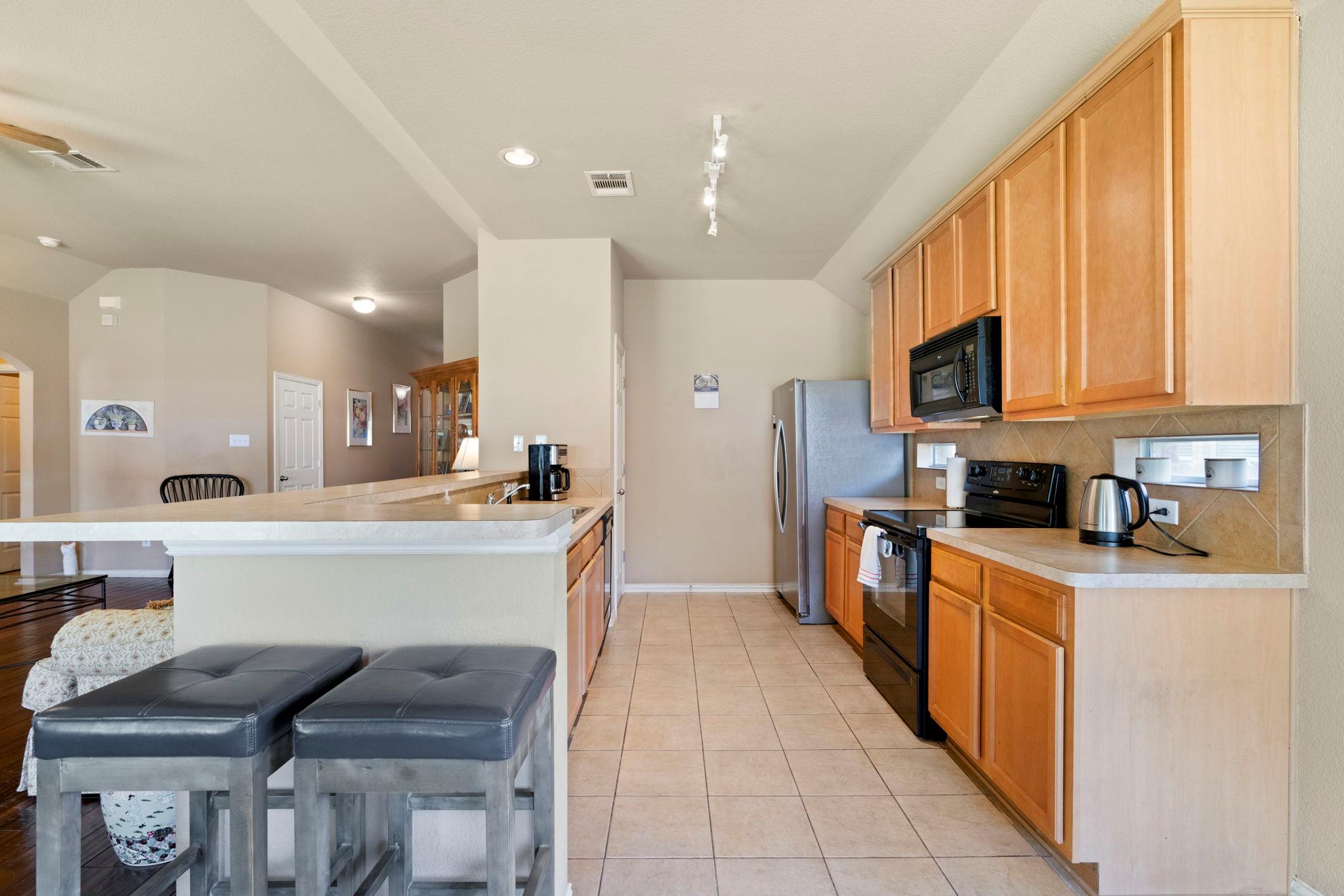 2801 Kickapoo Cavern Dr, Pflugerville, TX 78660