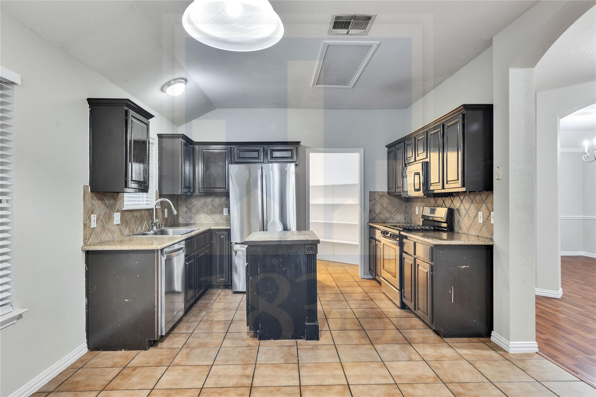 1500 Gardena Canyon Dr, Pflugerville, TX 78660