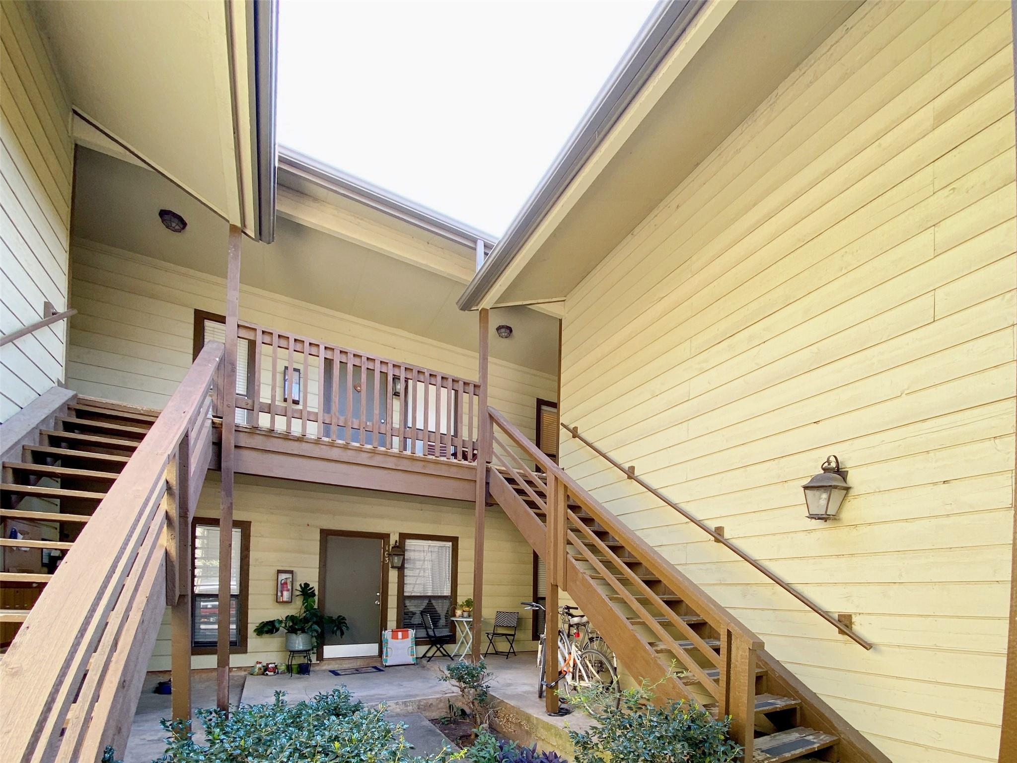 1620 Waterston Ave # 202, Austin, TX 78703