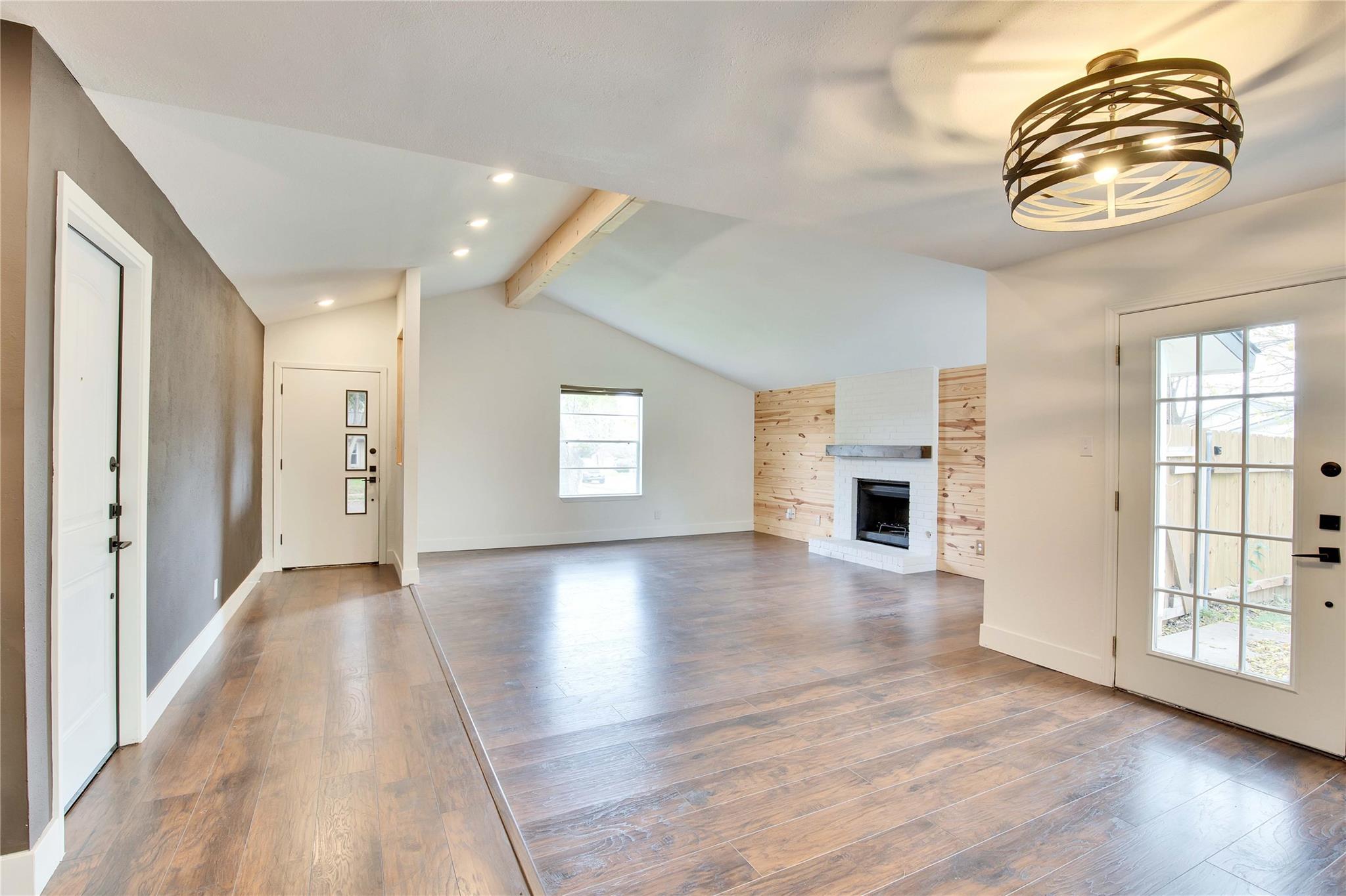 7002 Skynook Dr, Austin, TX 78745