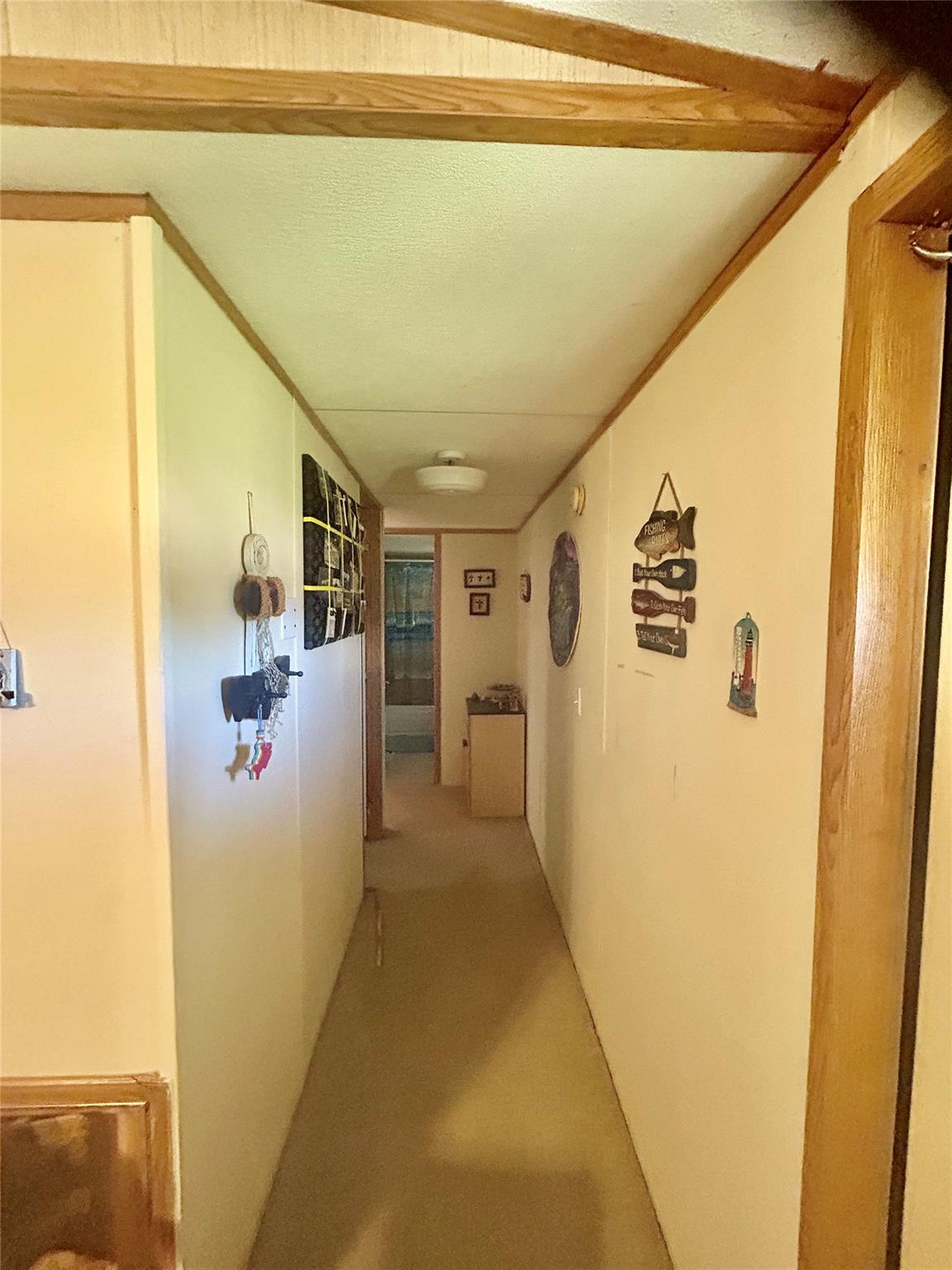 204 N 4th St, Seadrift, TX 77983