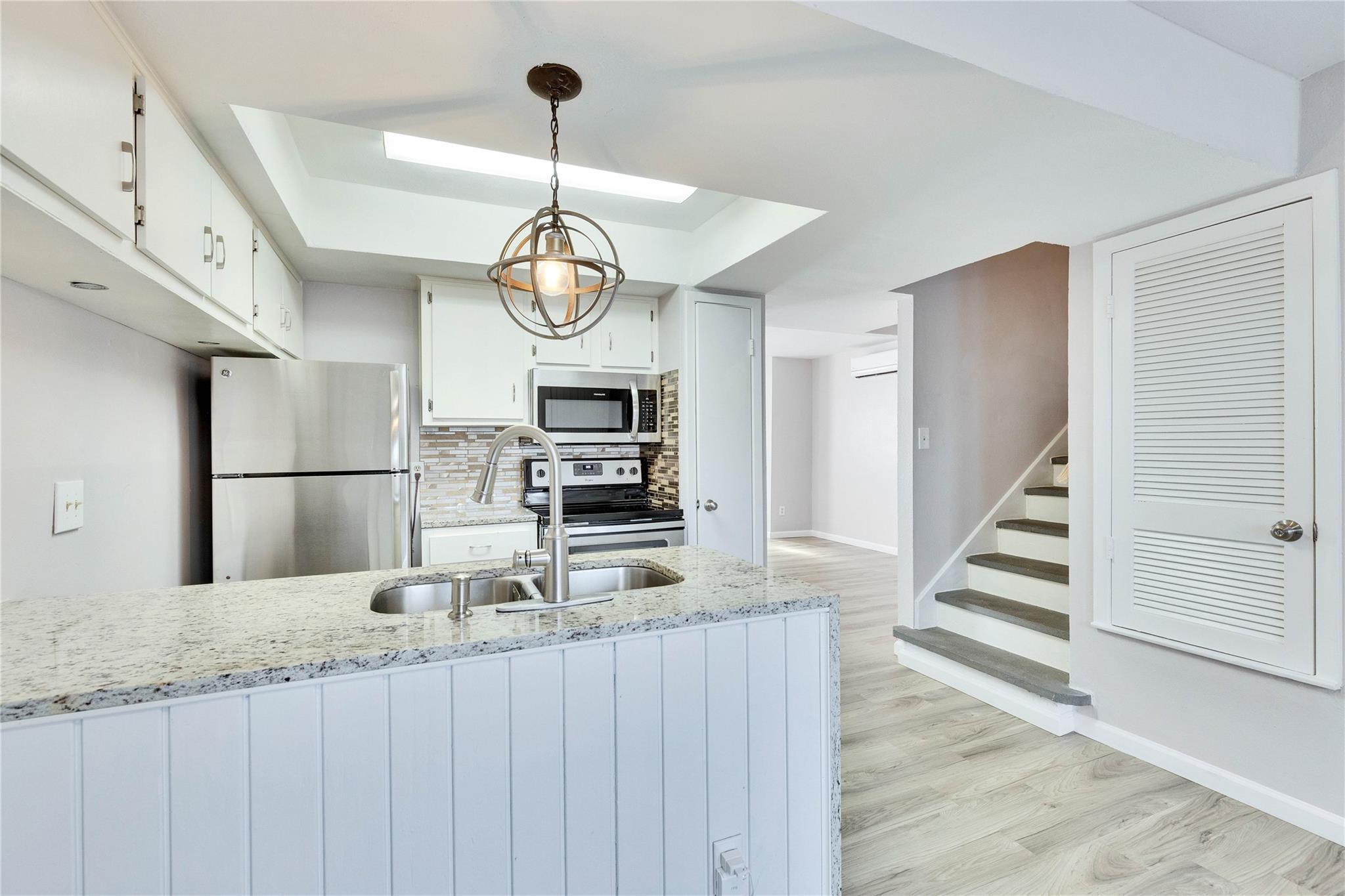 2705 Northeast Dr # A, Austin, TX 78723