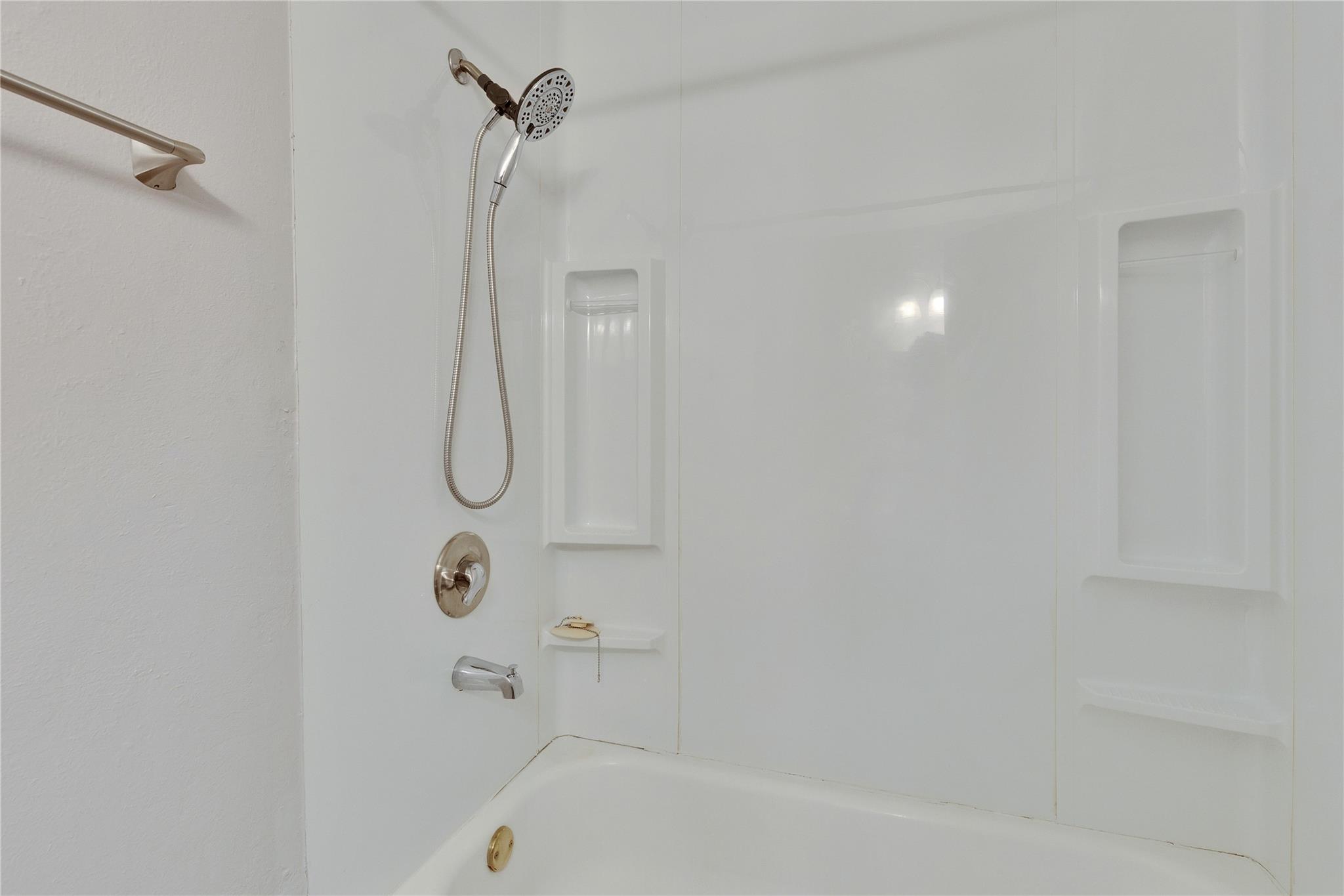 2705 Northeast Dr # A, Austin, TX 78723