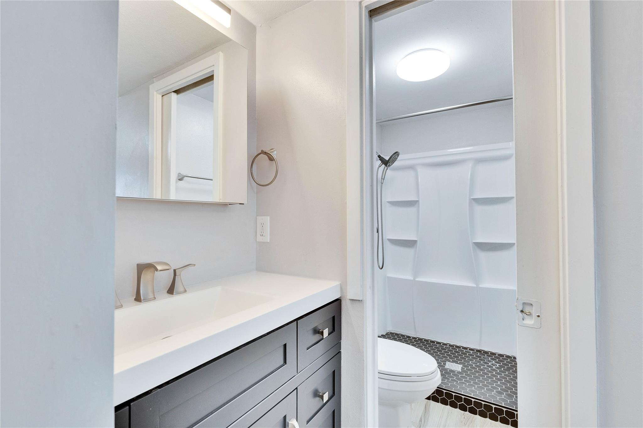 2705 Northeast Dr # A, Austin, TX 78723