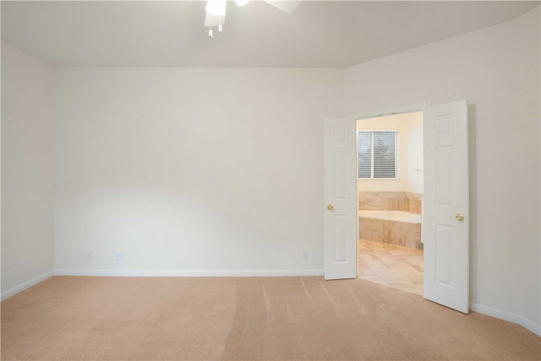 2514 Crenshaw Dr, Round Rock, TX 78664