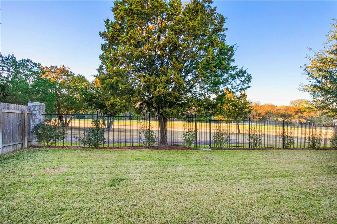 2514 Crenshaw Dr, Round Rock, TX 78664