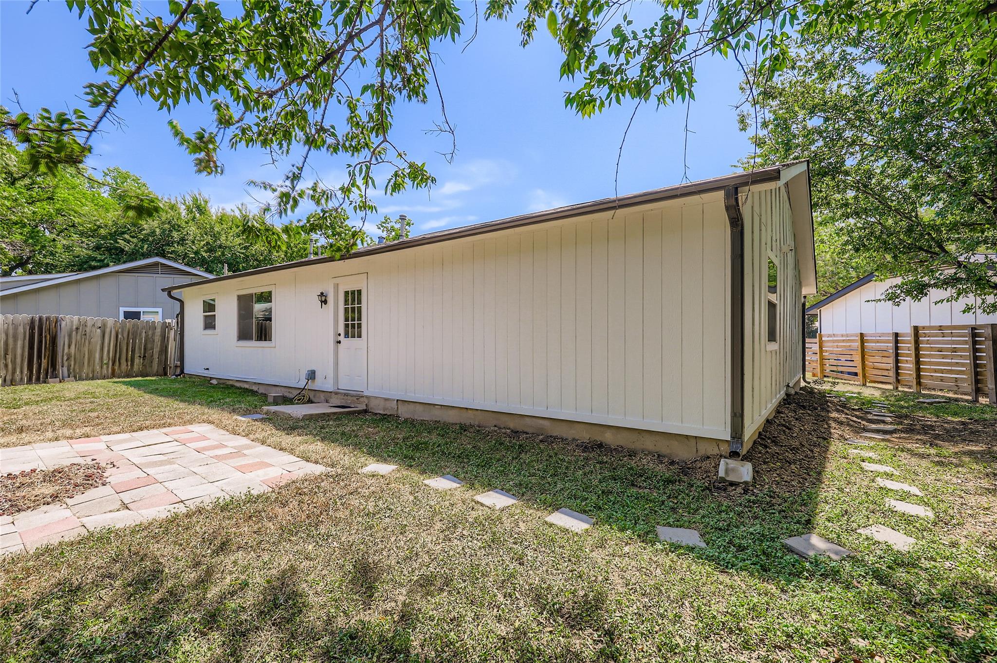 5704 Creekbranch Cv, Austin, TX 78744