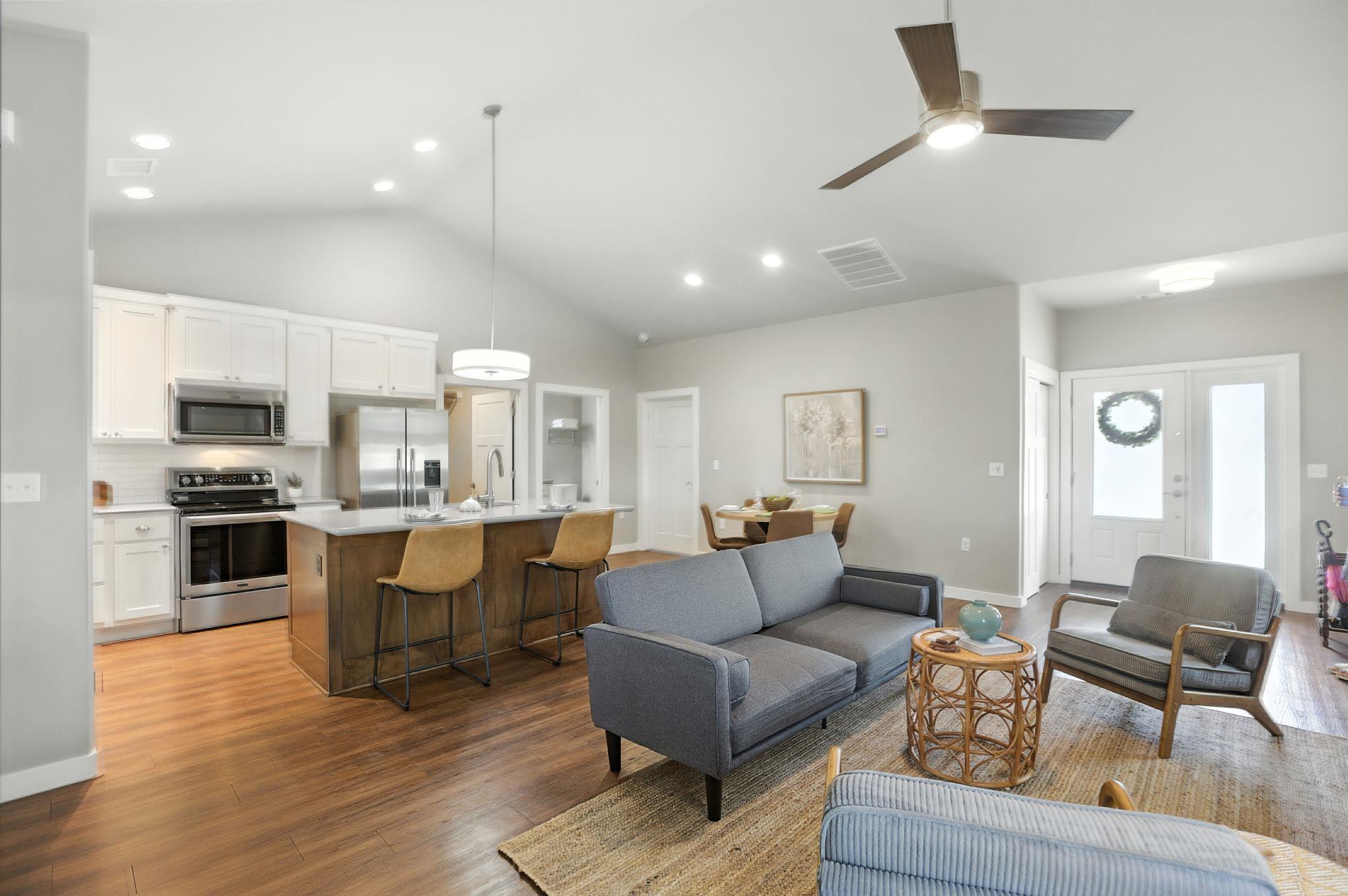 341 Rose Dr # A, Dripping Springs, TX 78620