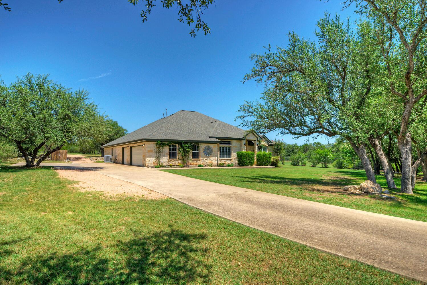 12225 Triple Creek Cir, Dripping Springs, TX 78620