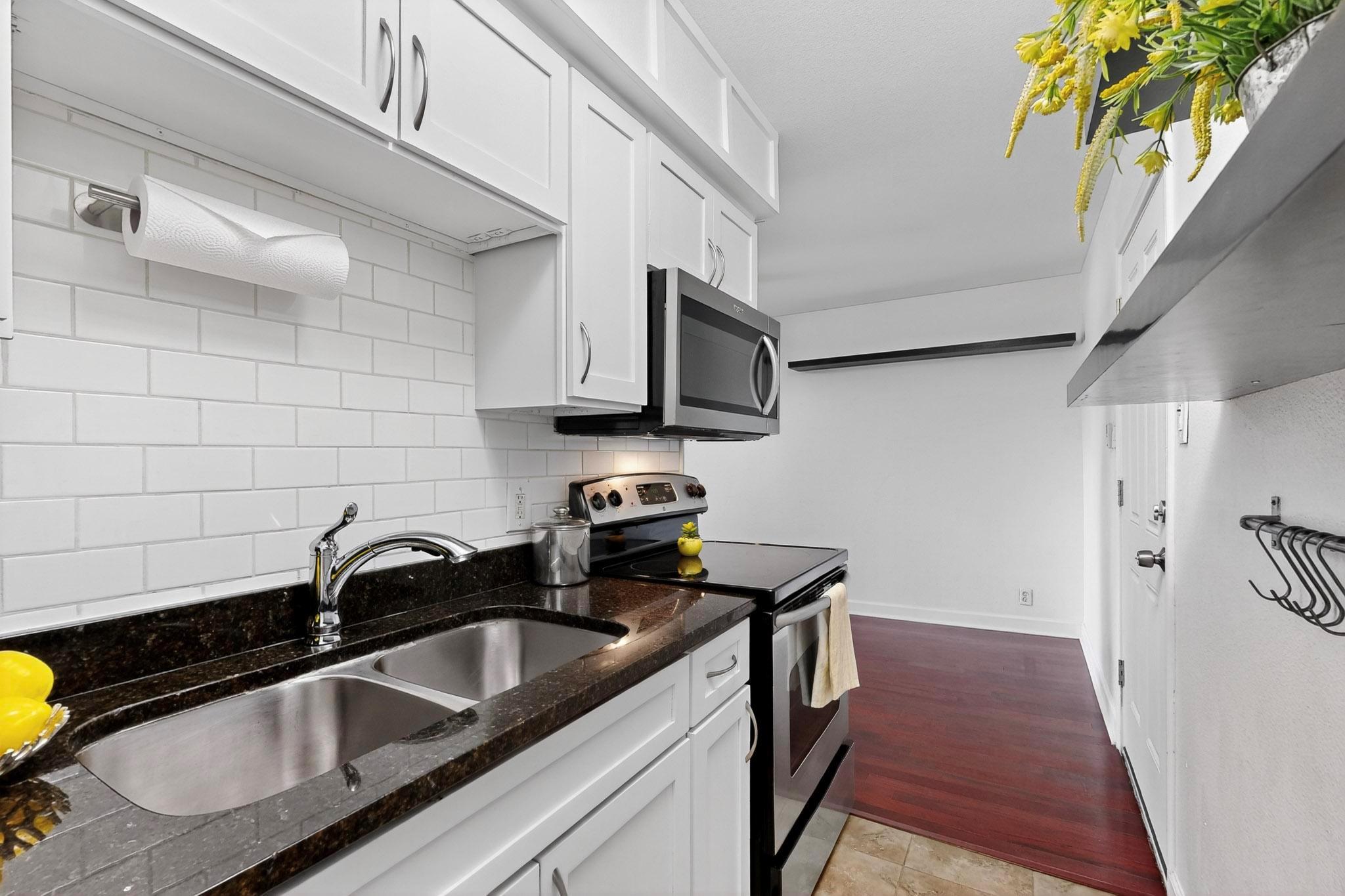 2020 S Congress Ave # 1320, Austin, TX 78704
