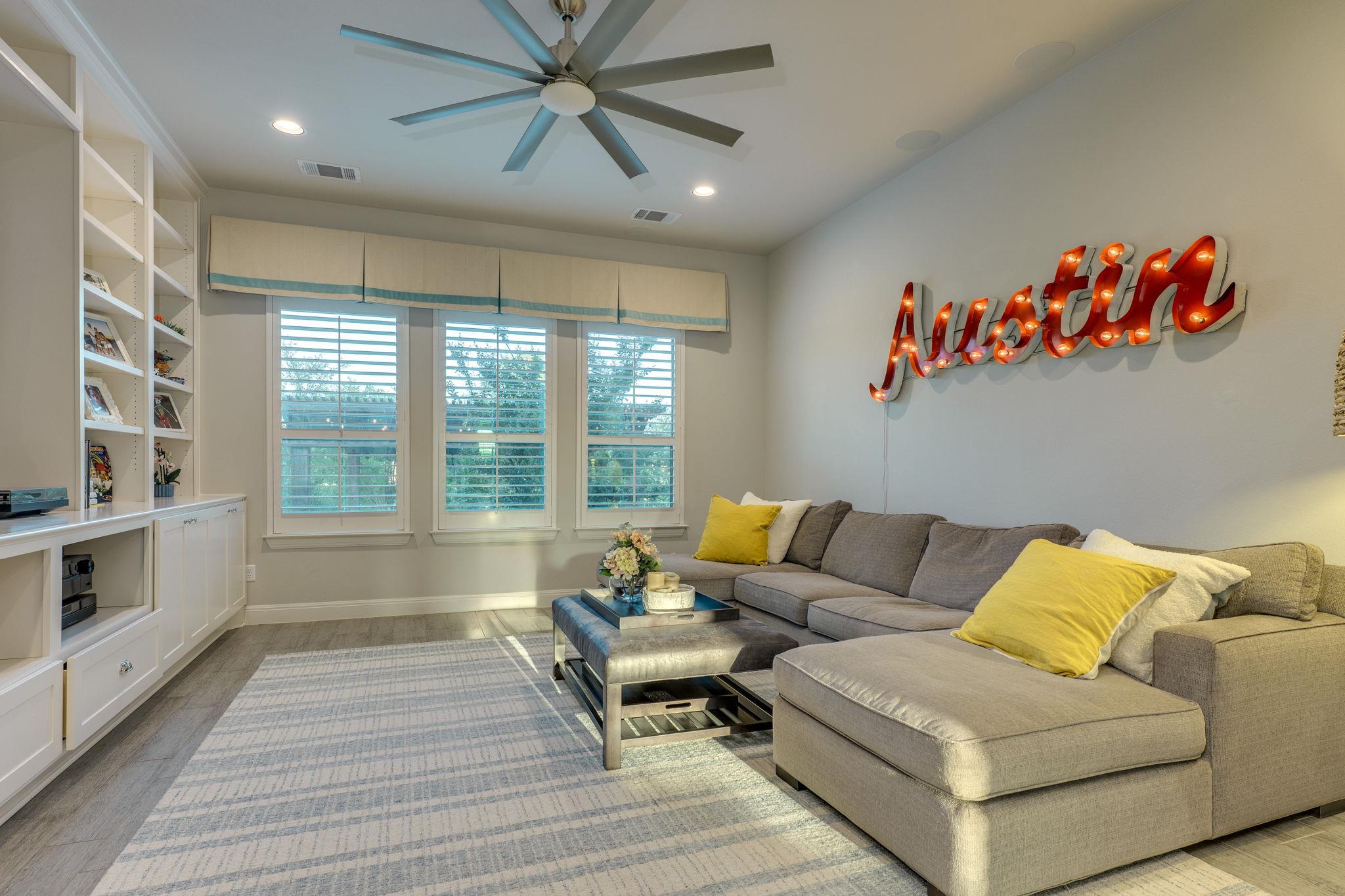 2800 Crystal Falls Pkwy, Leander, TX 78641