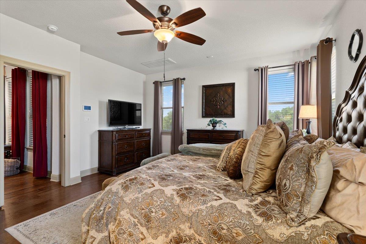 224 Whitney Woods Cir, Georgetown, TX 78633