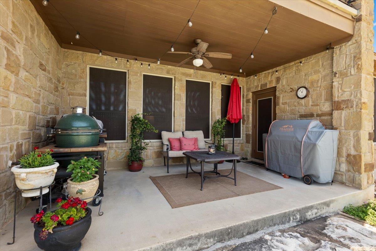 224 Whitney Woods Cir, Georgetown, TX 78633