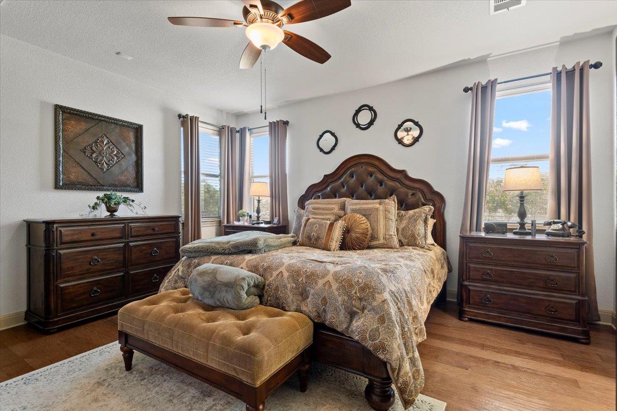 224 Whitney Woods Cir, Georgetown, TX 78633