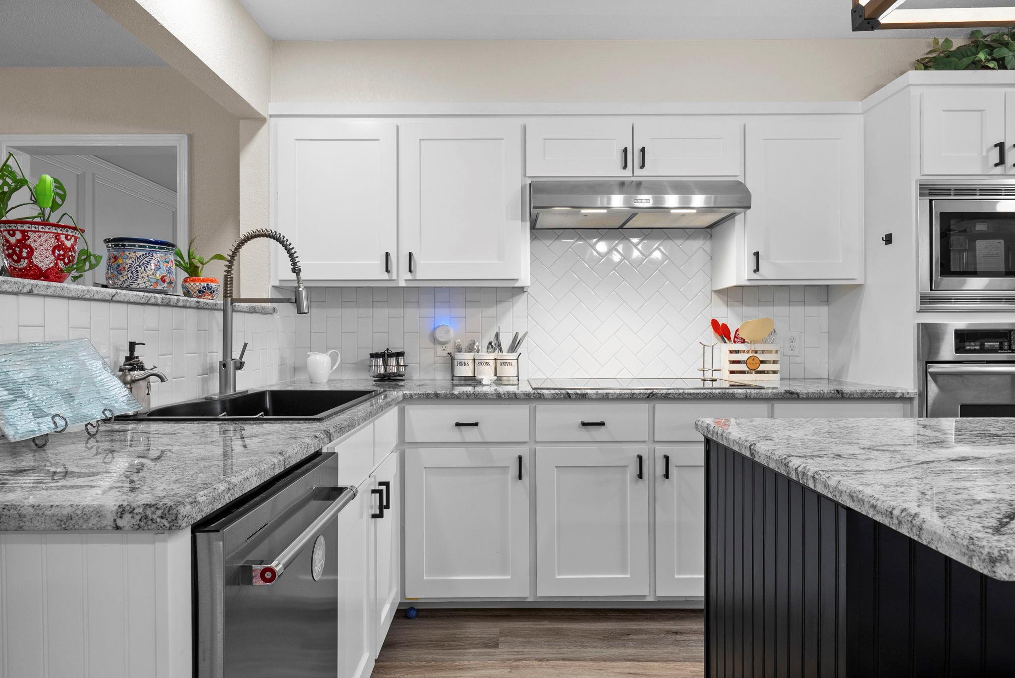 2702 Double Tree St, Round Rock, TX 78681