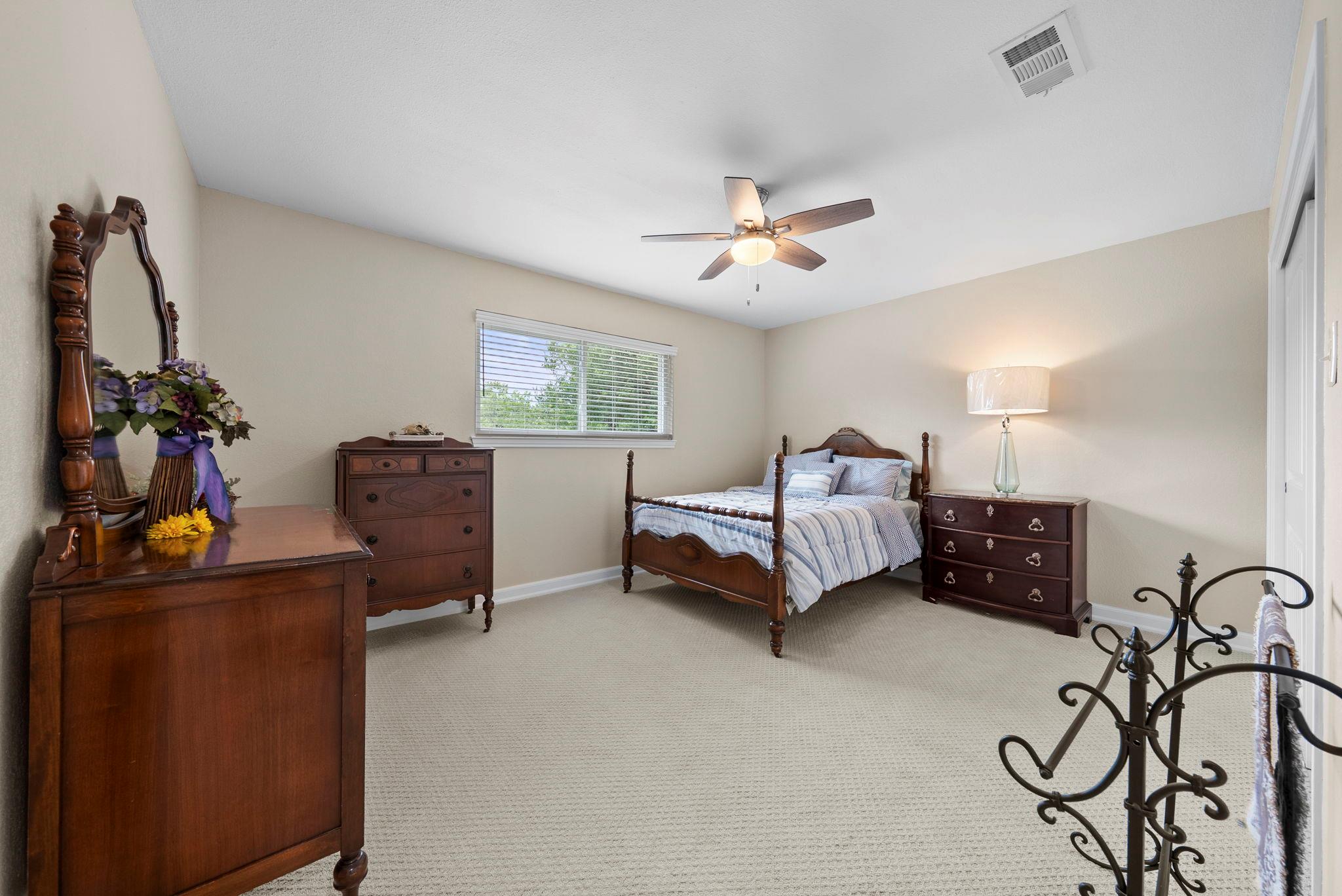 2702 Double Tree St, Round Rock, TX 78681
