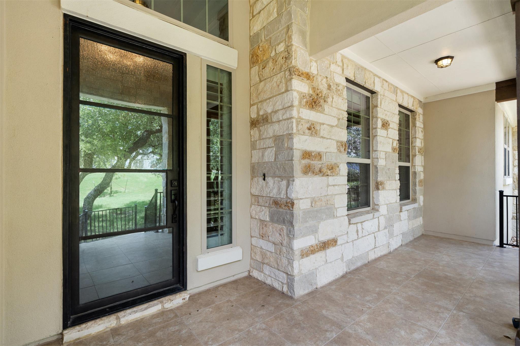 311 Lodestone Ln, Austin, TX 78738