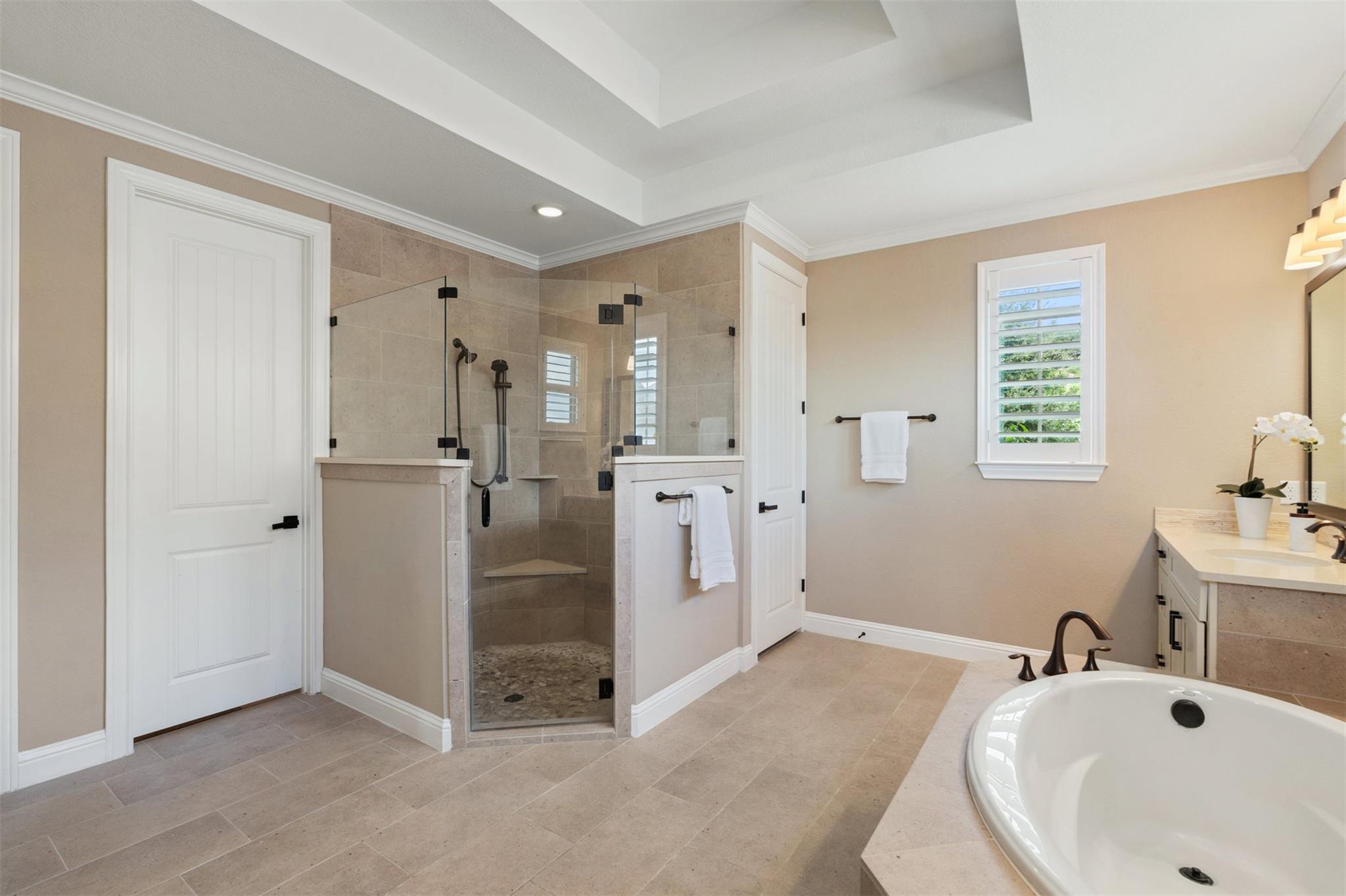 311 Lodestone Ln, Austin, TX 78738