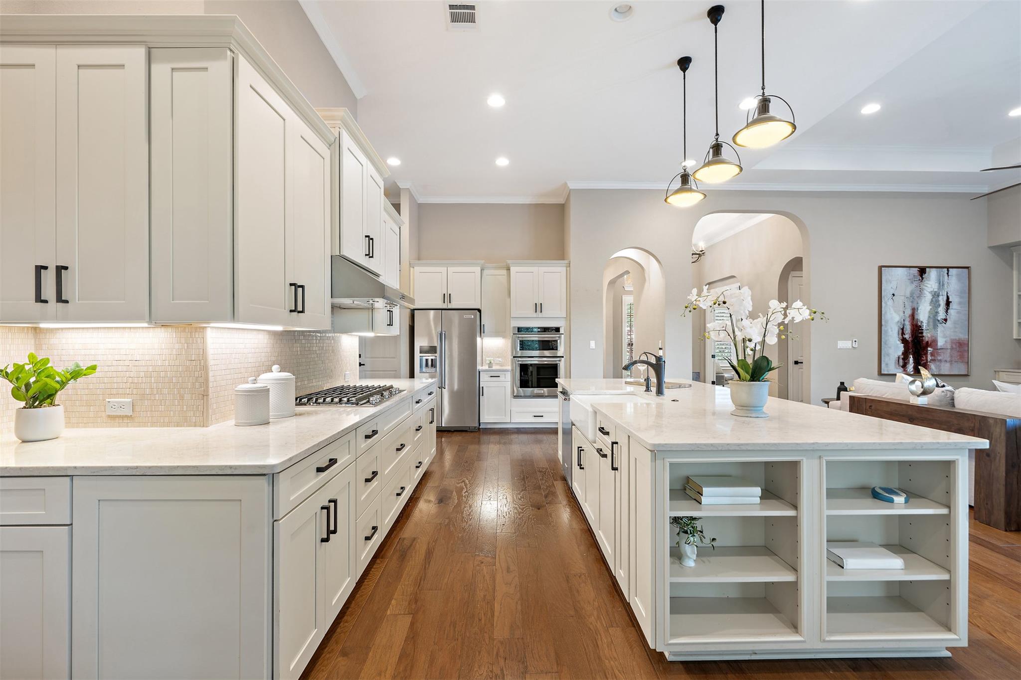 311 Lodestone Ln, Austin, TX 78738