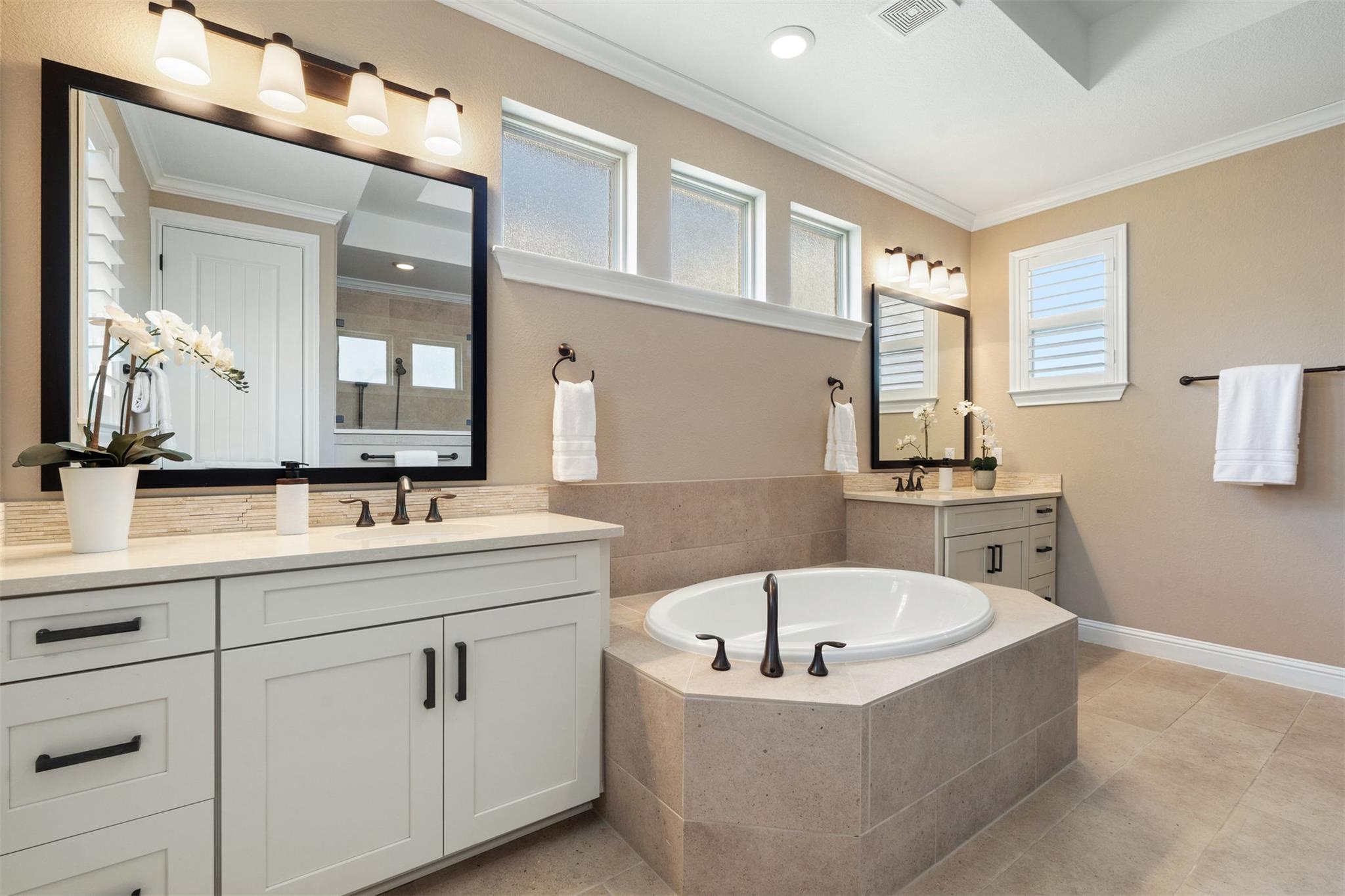 311 Lodestone Ln, Austin, TX 78738