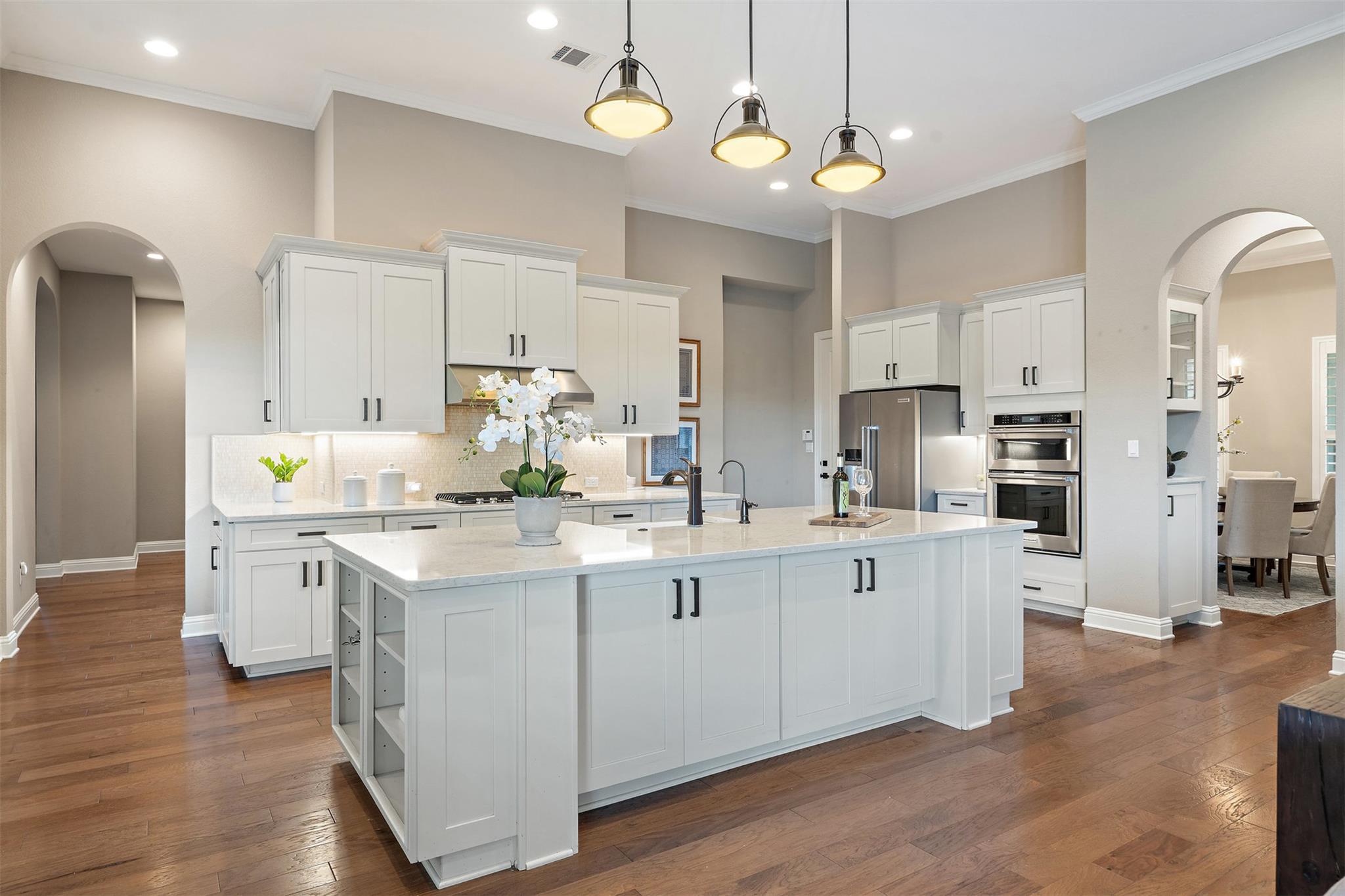 311 Lodestone Ln, Austin, TX 78738