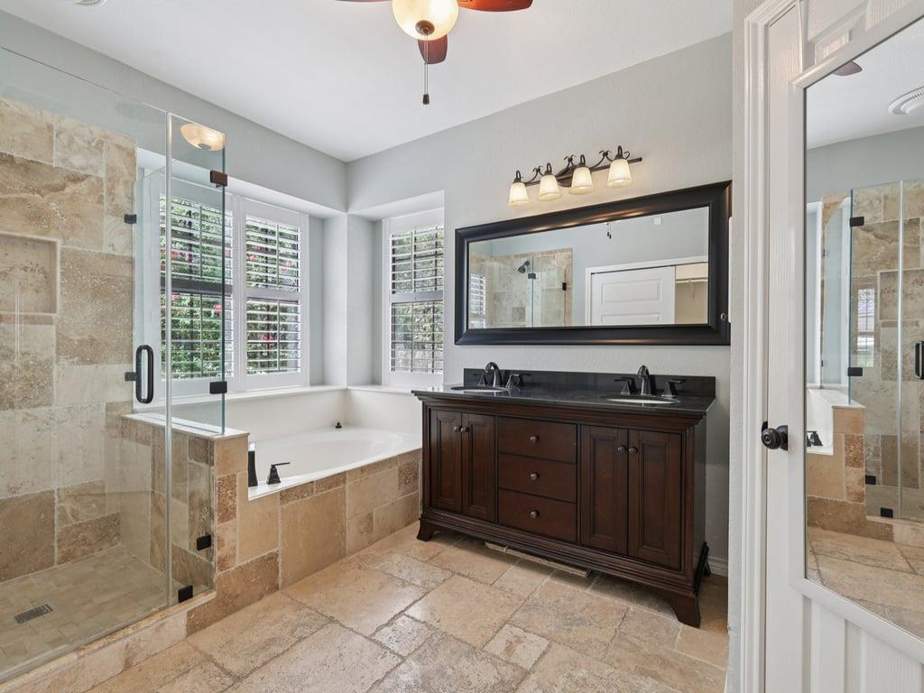1604 Drop Tine Dr, Cedar Park, TX 78613