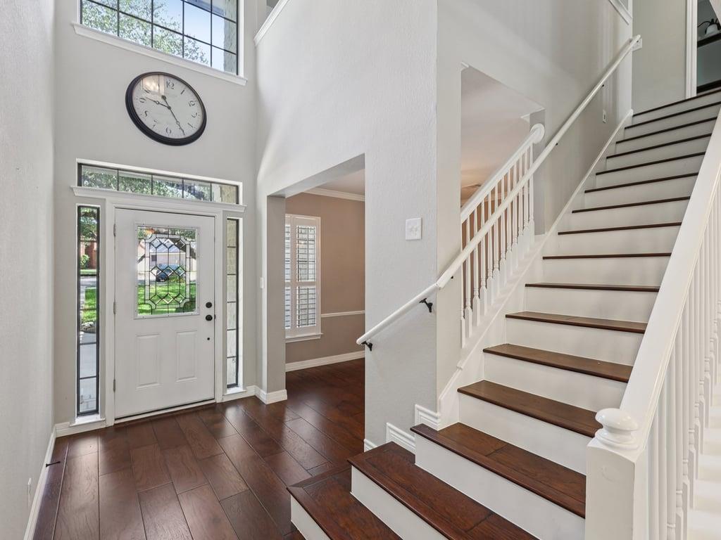 1604 Drop Tine Dr, Cedar Park, TX 78613