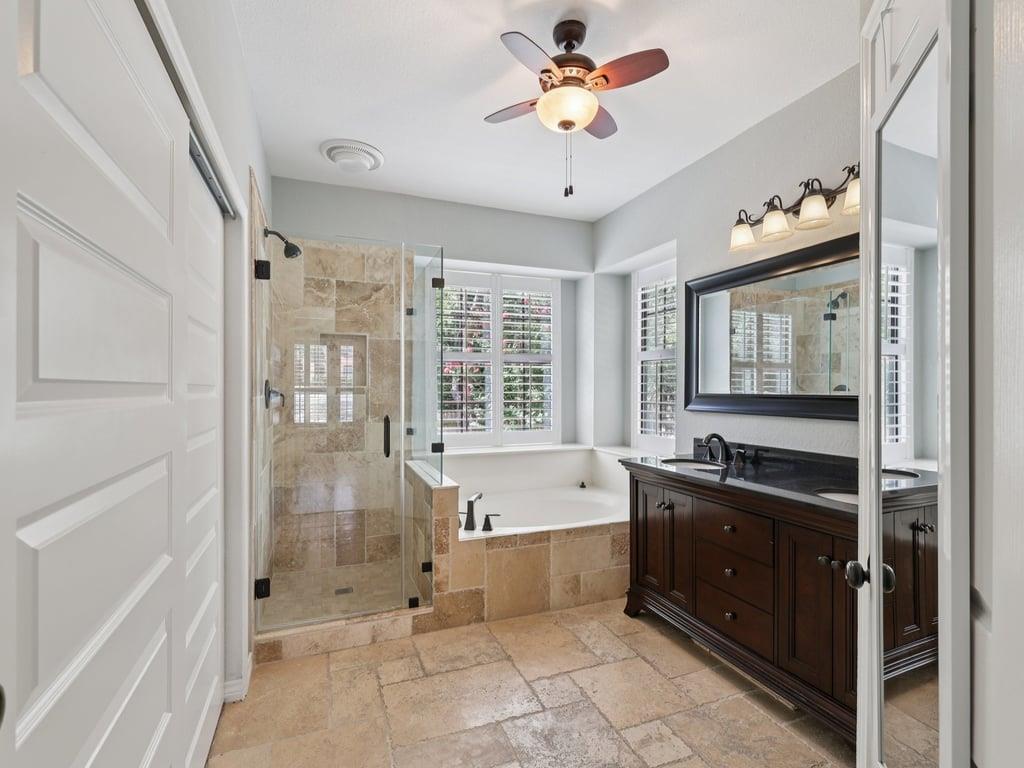 1604 Drop Tine Dr, Cedar Park, TX 78613