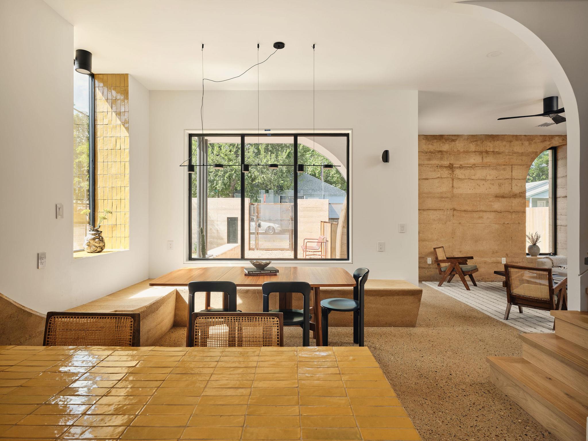 2201 Garden St, Austin, TX 78702