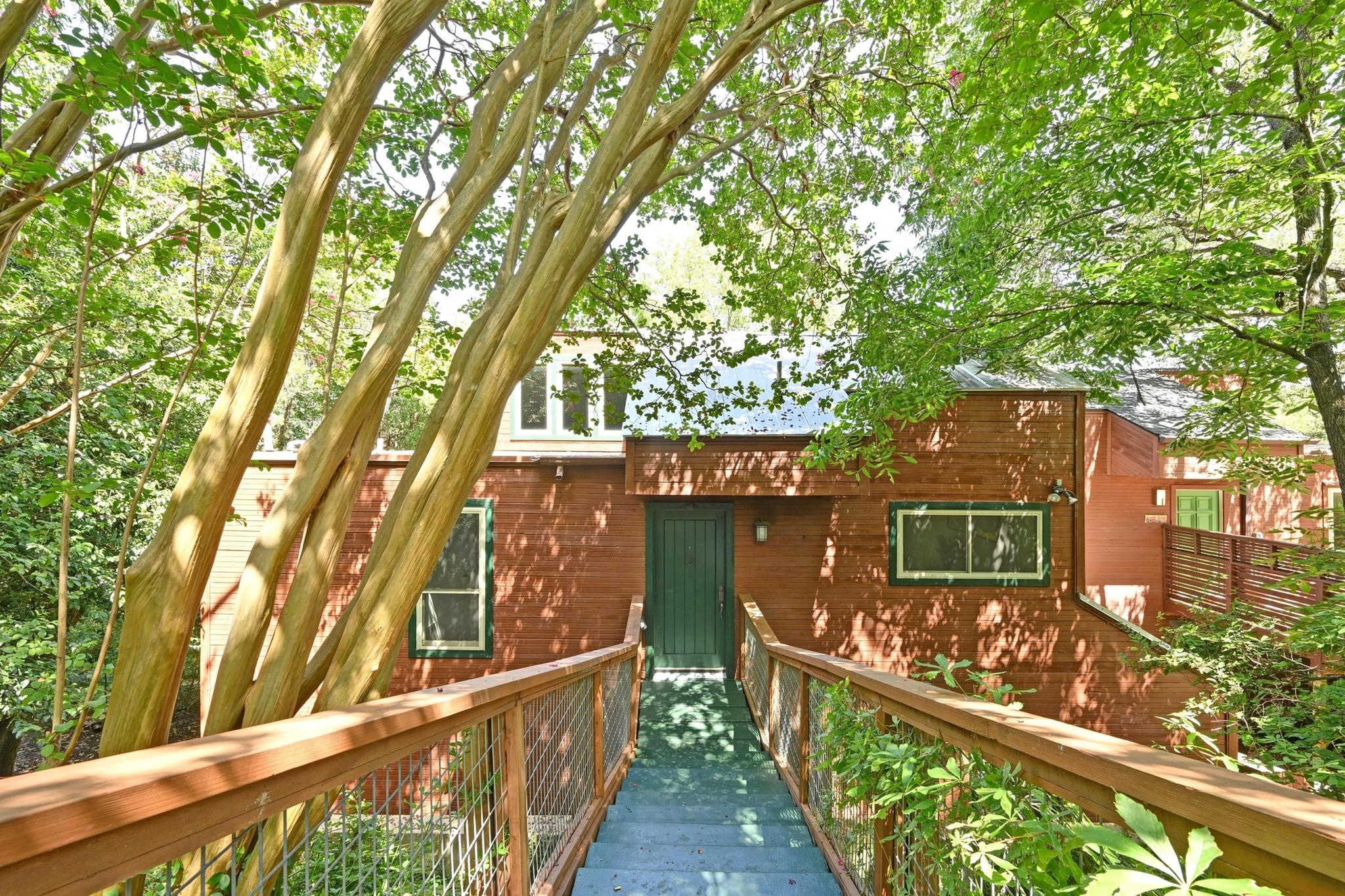 2200 Homedale Dr # A, Austin, TX 78704