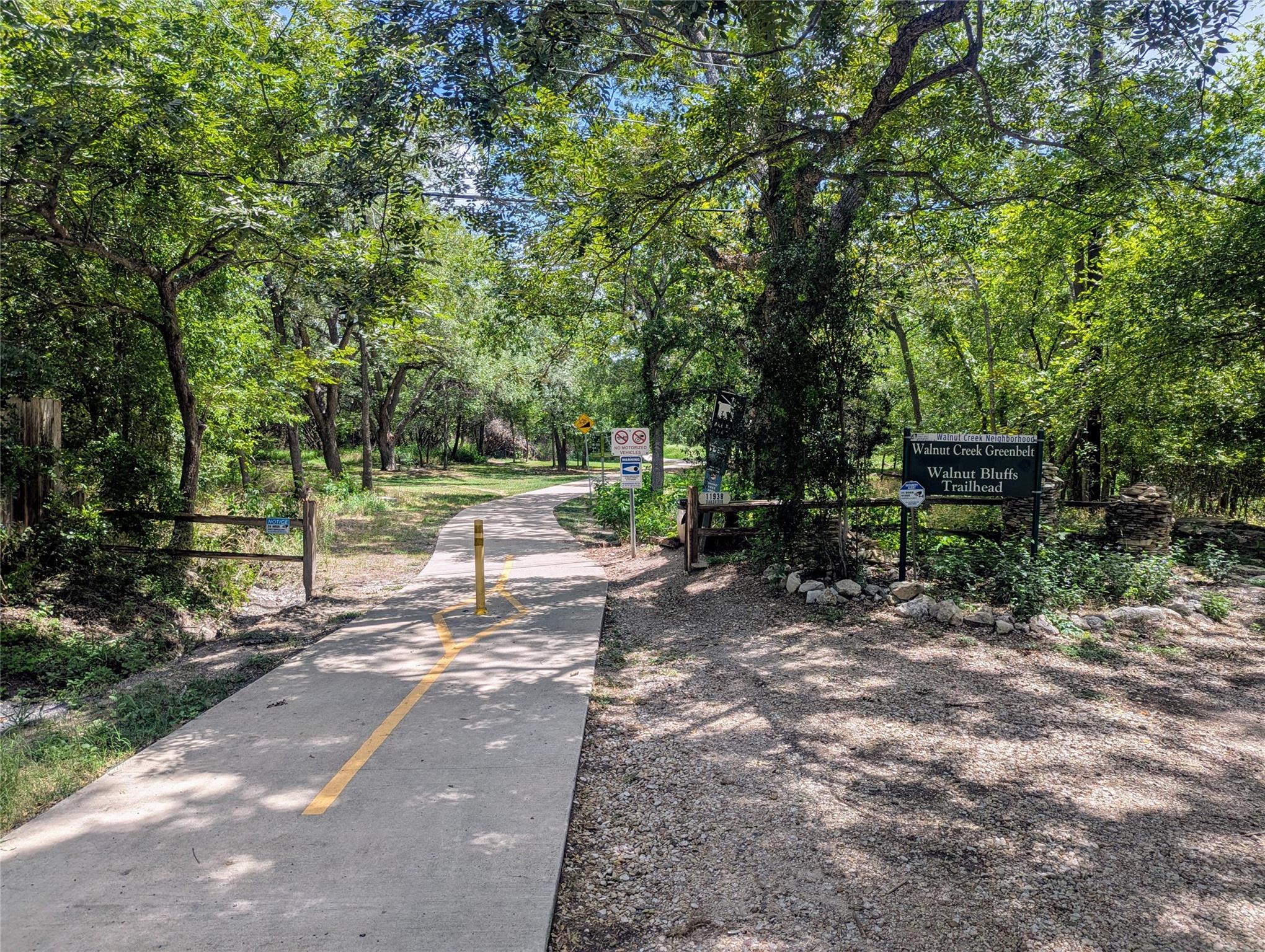 11904 Oakbrook Dr, Austin, TX 78753