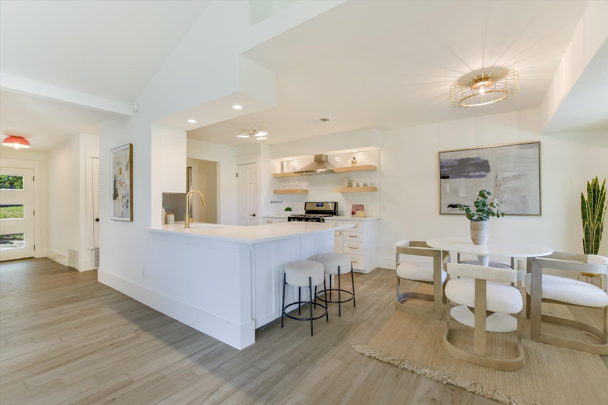 11904 Oakbrook Dr, Austin, TX 78753