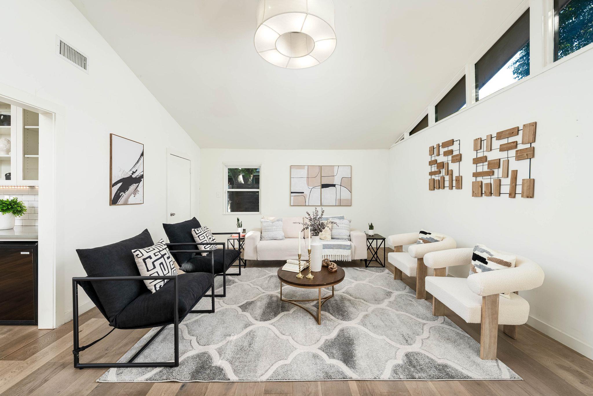 6017 Belfast Dr, Austin, TX 78723