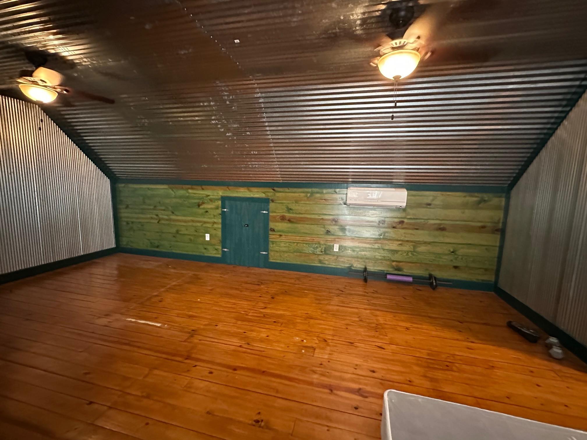 326 W Colorado St, La Grange, TX 78945
