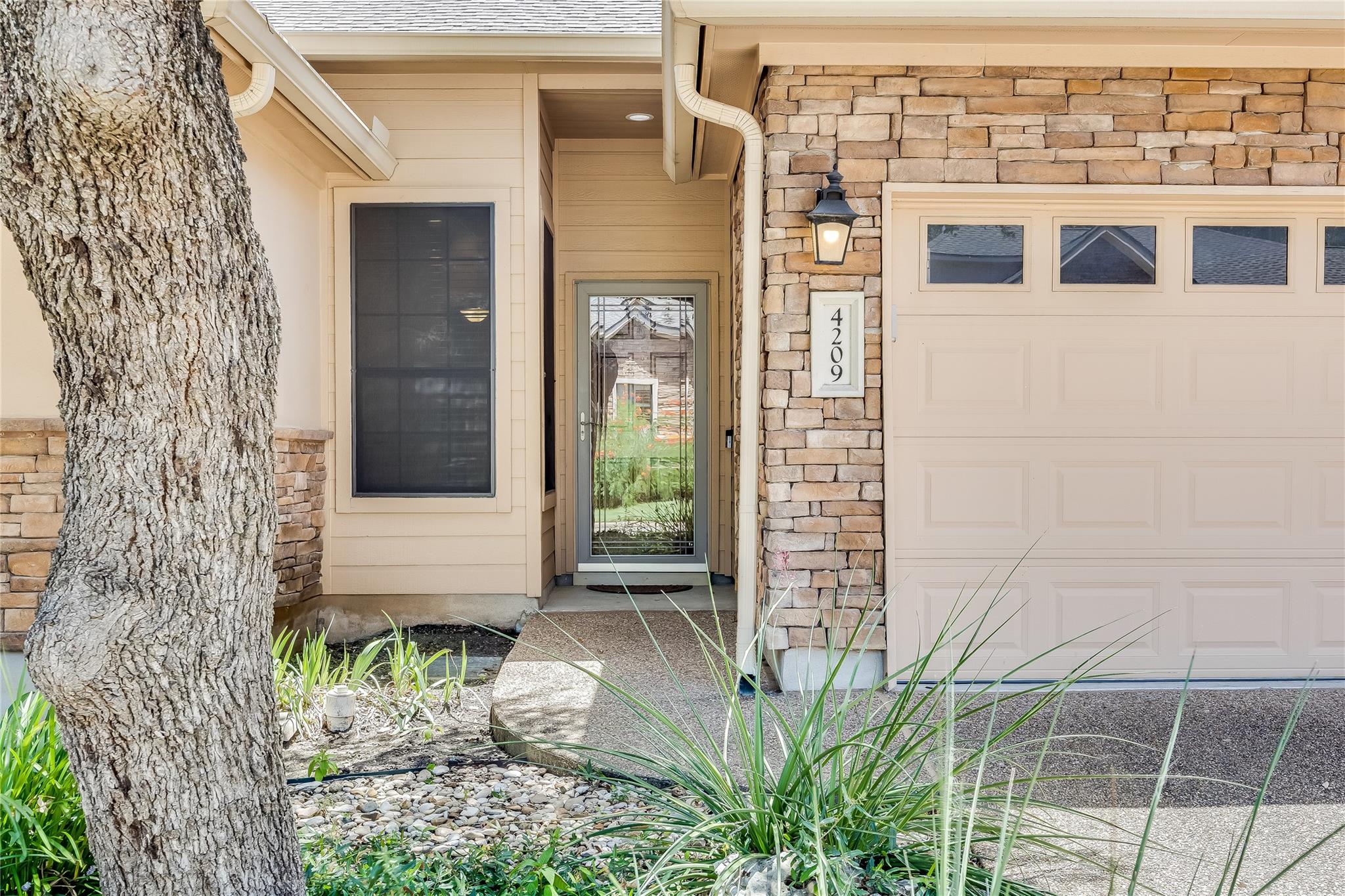 4209 Johns Light Dr # 70, Austin, TX 78727