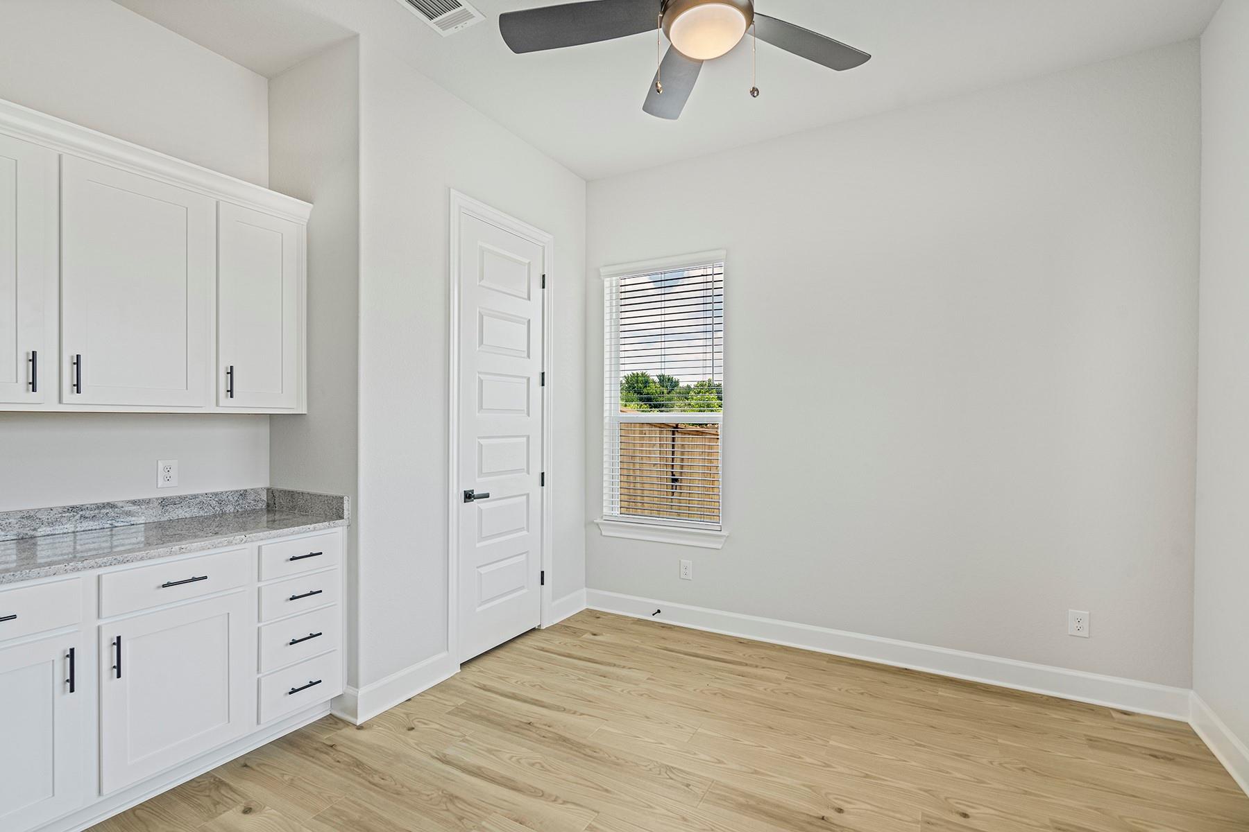 17101 Howdy Way, Manor, TX 78653