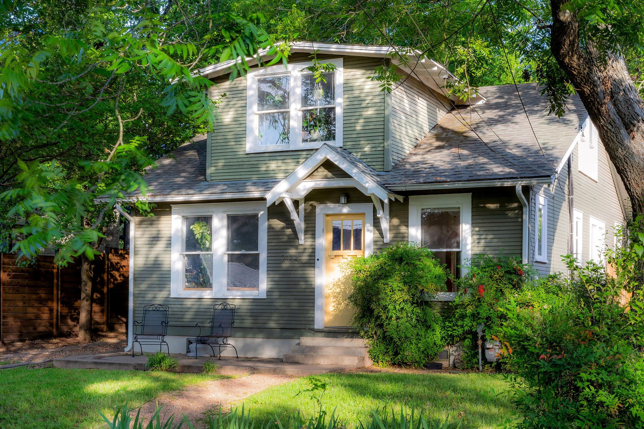 2114 Clifton St, Austin, TX 78704
