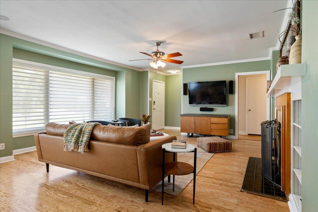 5904 Shoal Creek Blvd, Austin, TX 78757