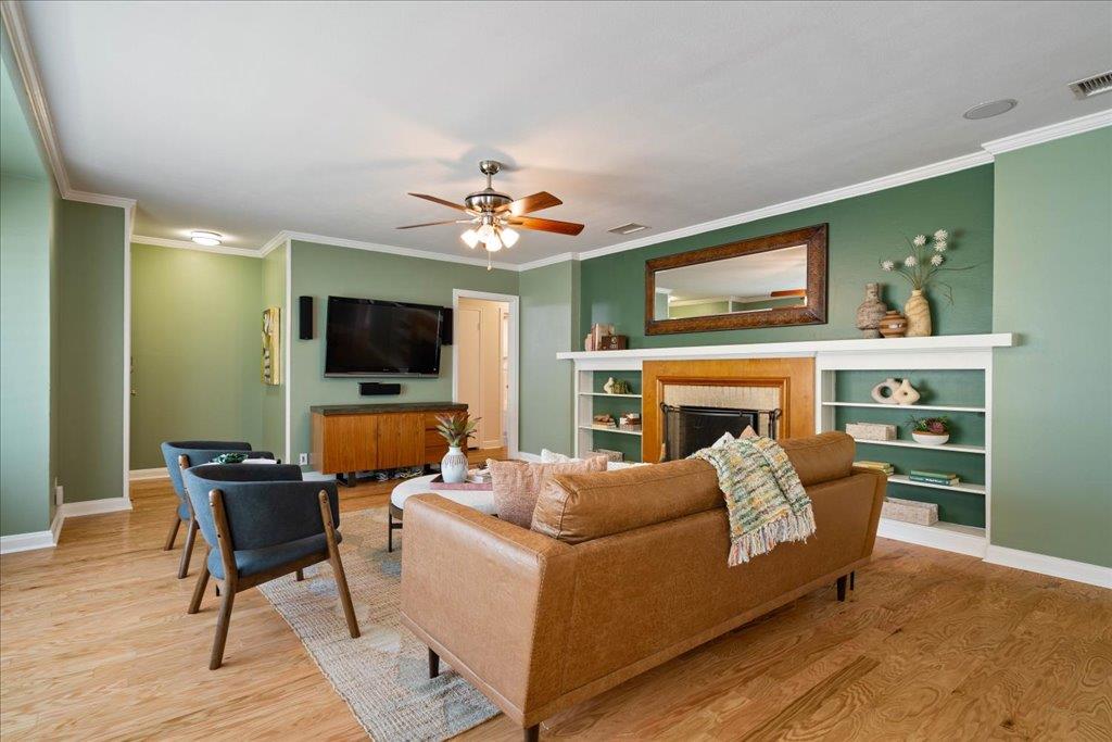 5904 Shoal Creek Blvd, Austin, TX 78757