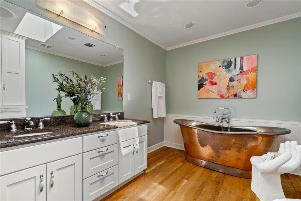 5904 Shoal Creek Blvd, Austin, TX 78757