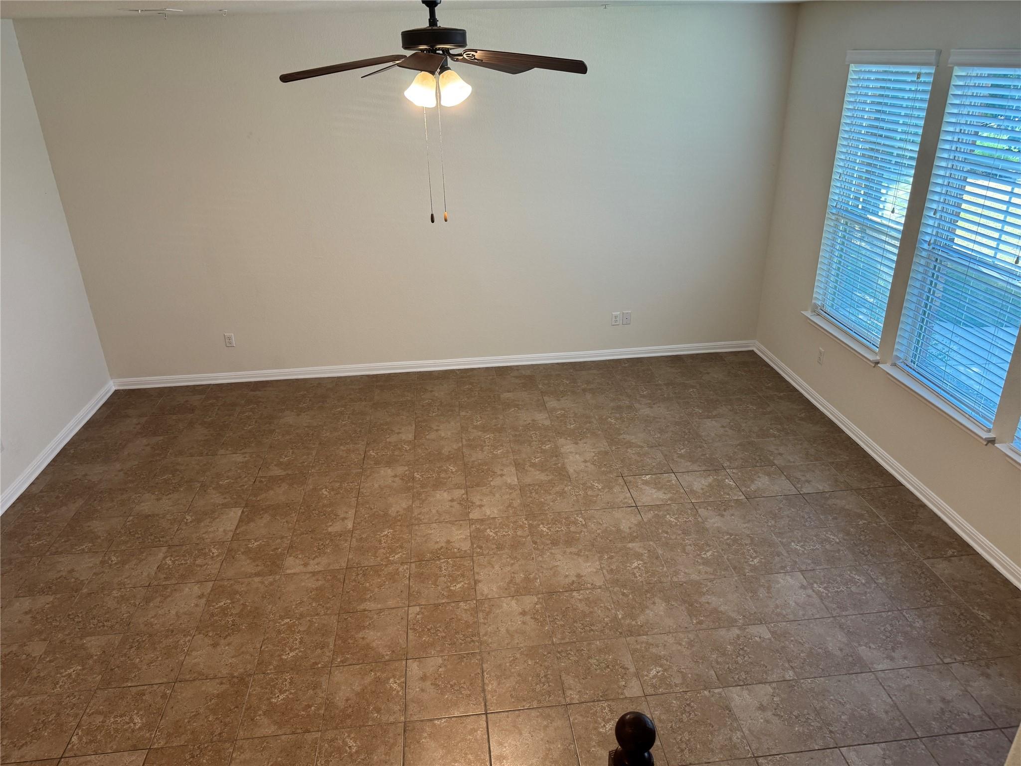 7220 Wyoming Springs Dr # 1102, Round Rock, TX 78681