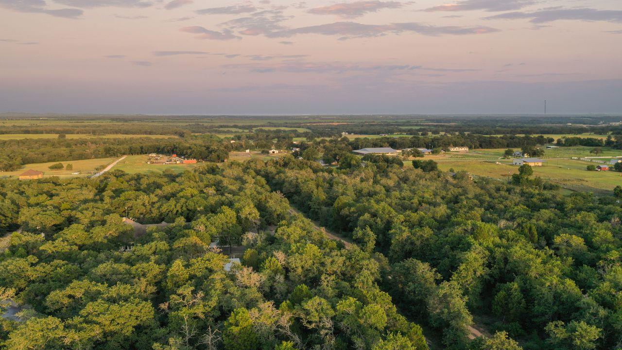 164 Ragtime Ranch Rd, Elgin, TX 78621