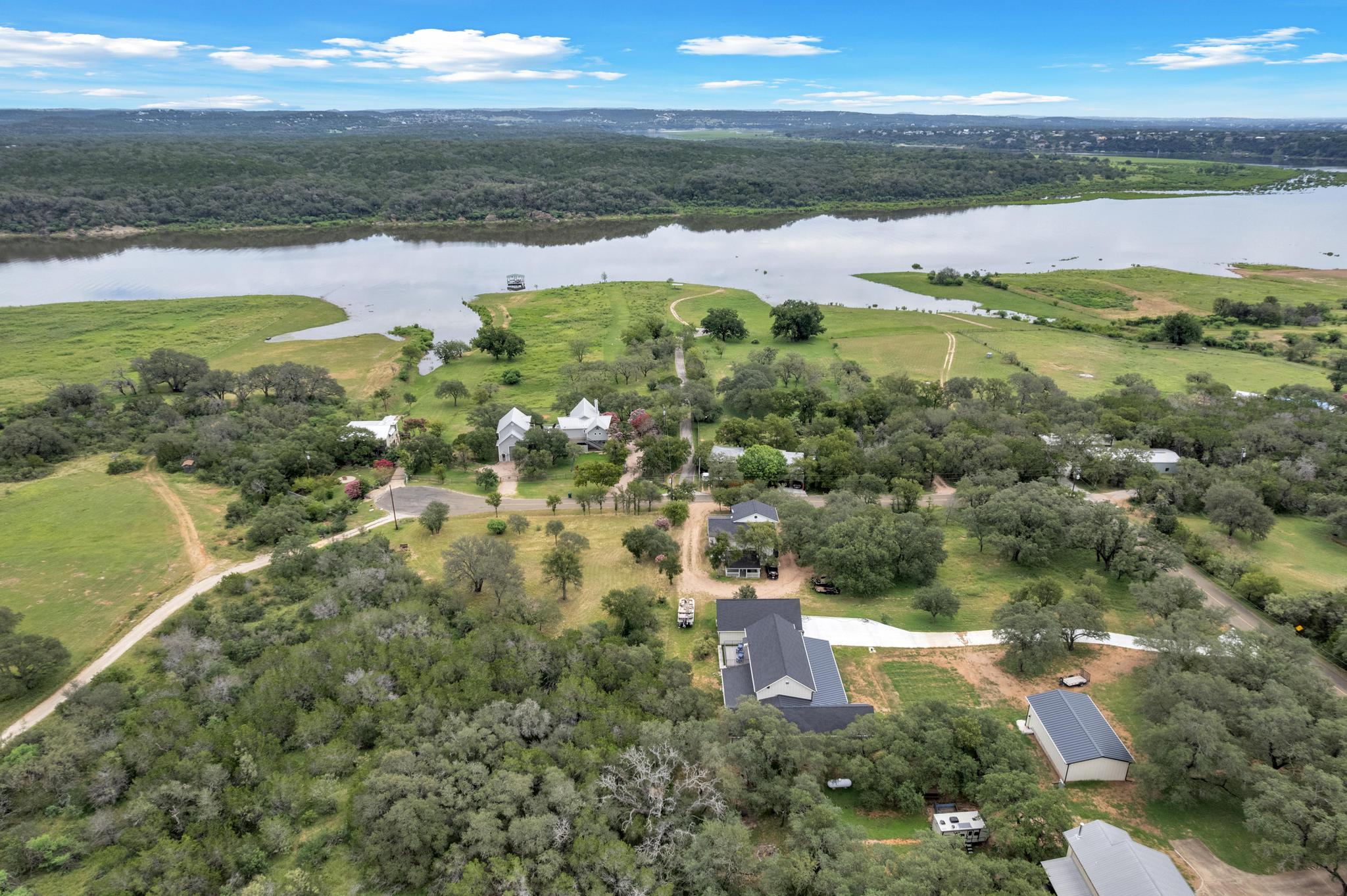 504 CR 421A, Spicewood, TX 78669