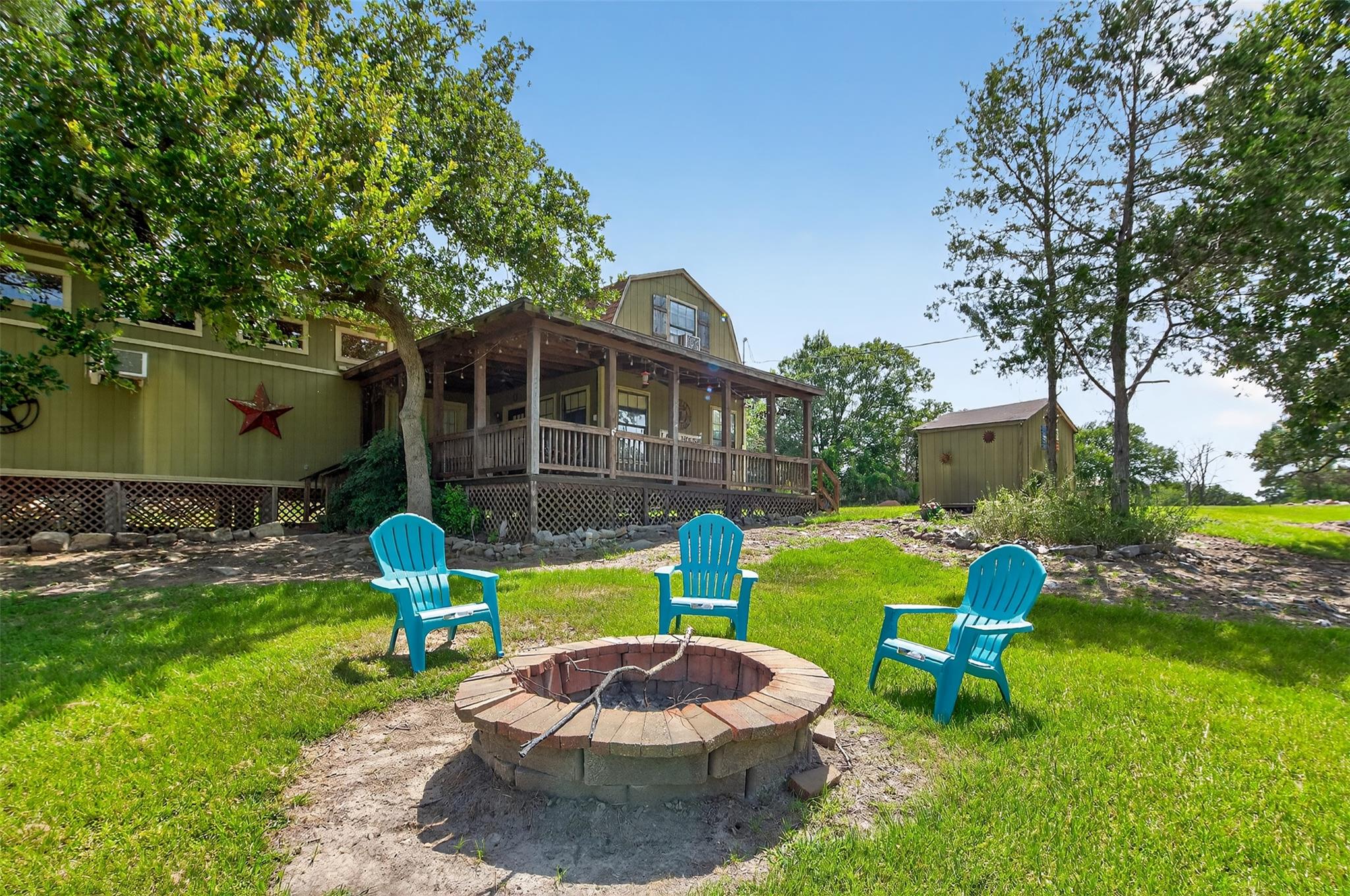 702 Birch Hollow Dr, Somerville, TX 77879