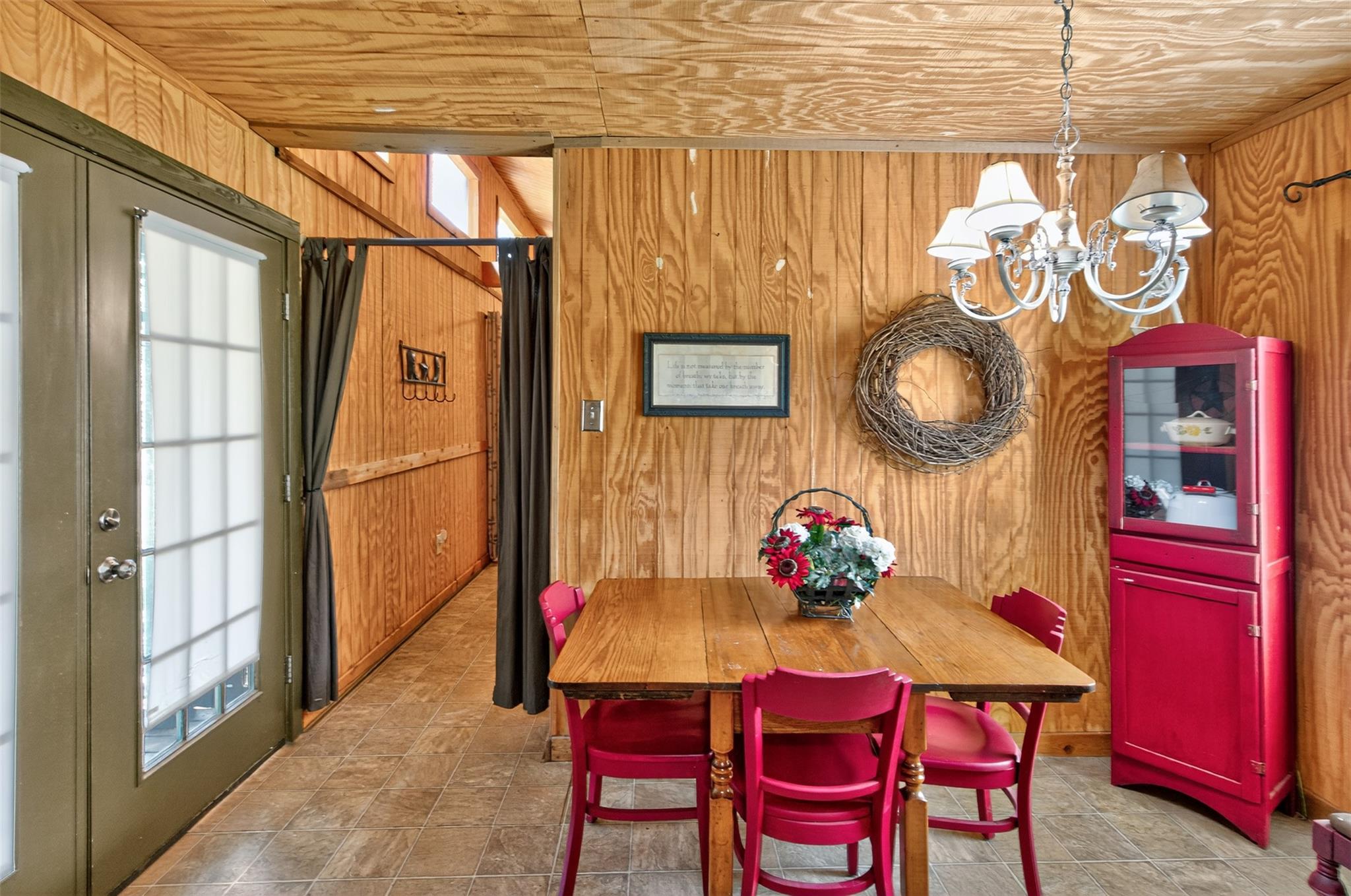 702 Birch Hollow Dr, Somerville, TX 77879