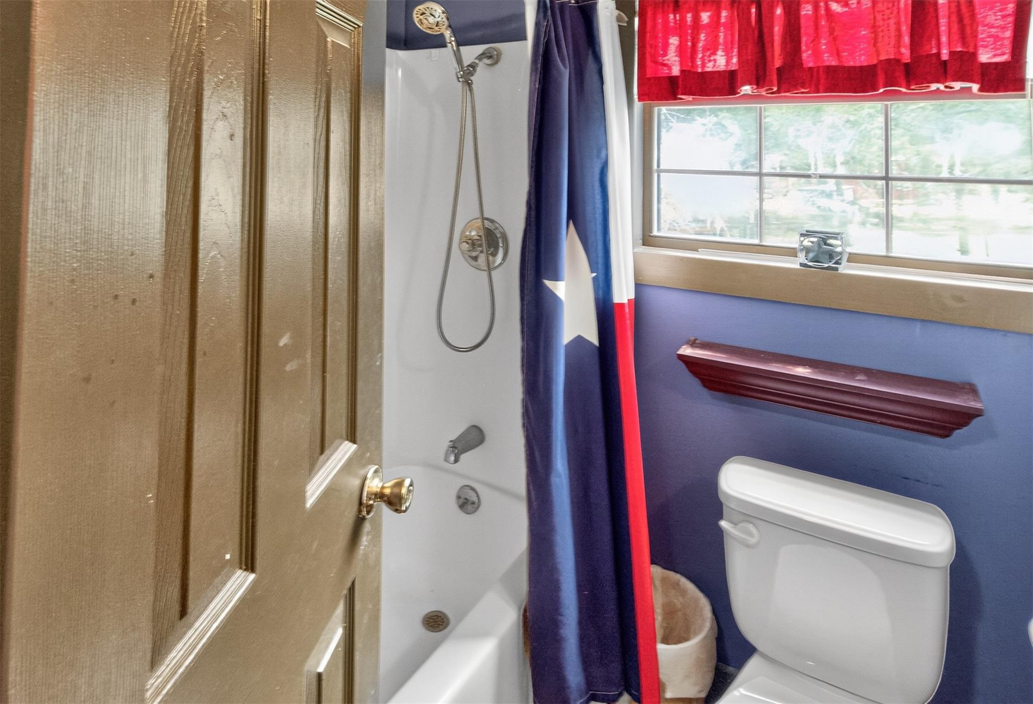 702 Birch Hollow Dr, Somerville, TX 77879