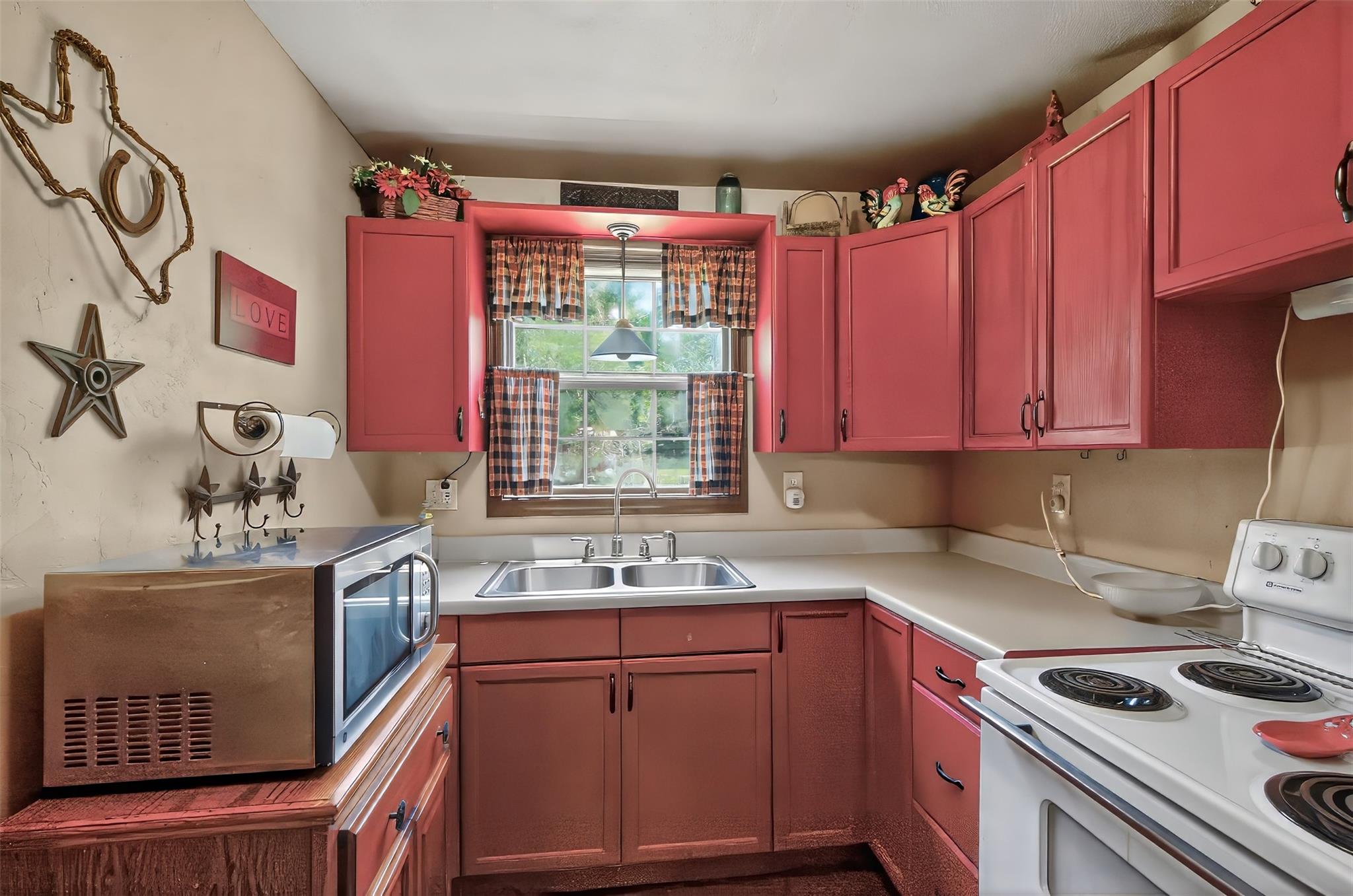 702 Birch Hollow Dr, Somerville, TX 77879