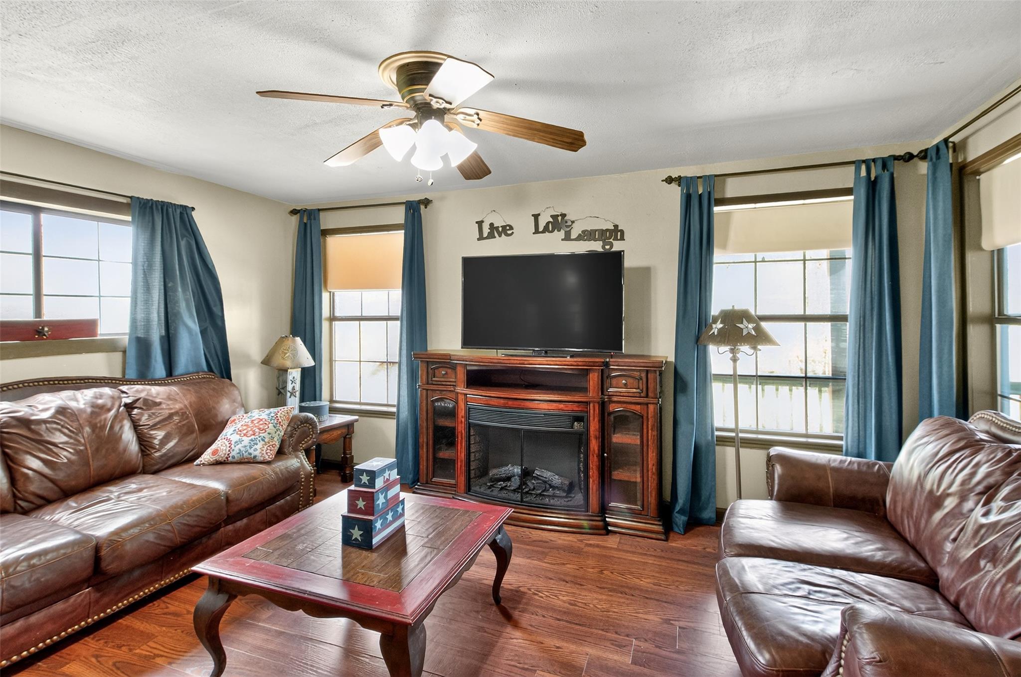 702 Birch Hollow Dr, Somerville, TX 77879