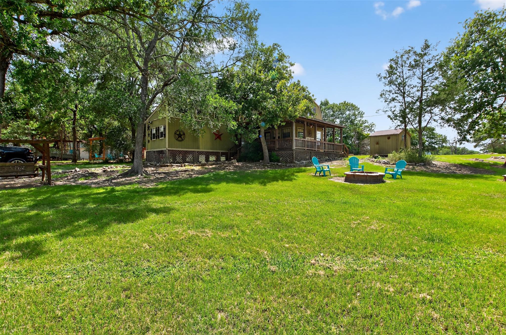 702 Birch Hollow Dr, Somerville, TX 77879