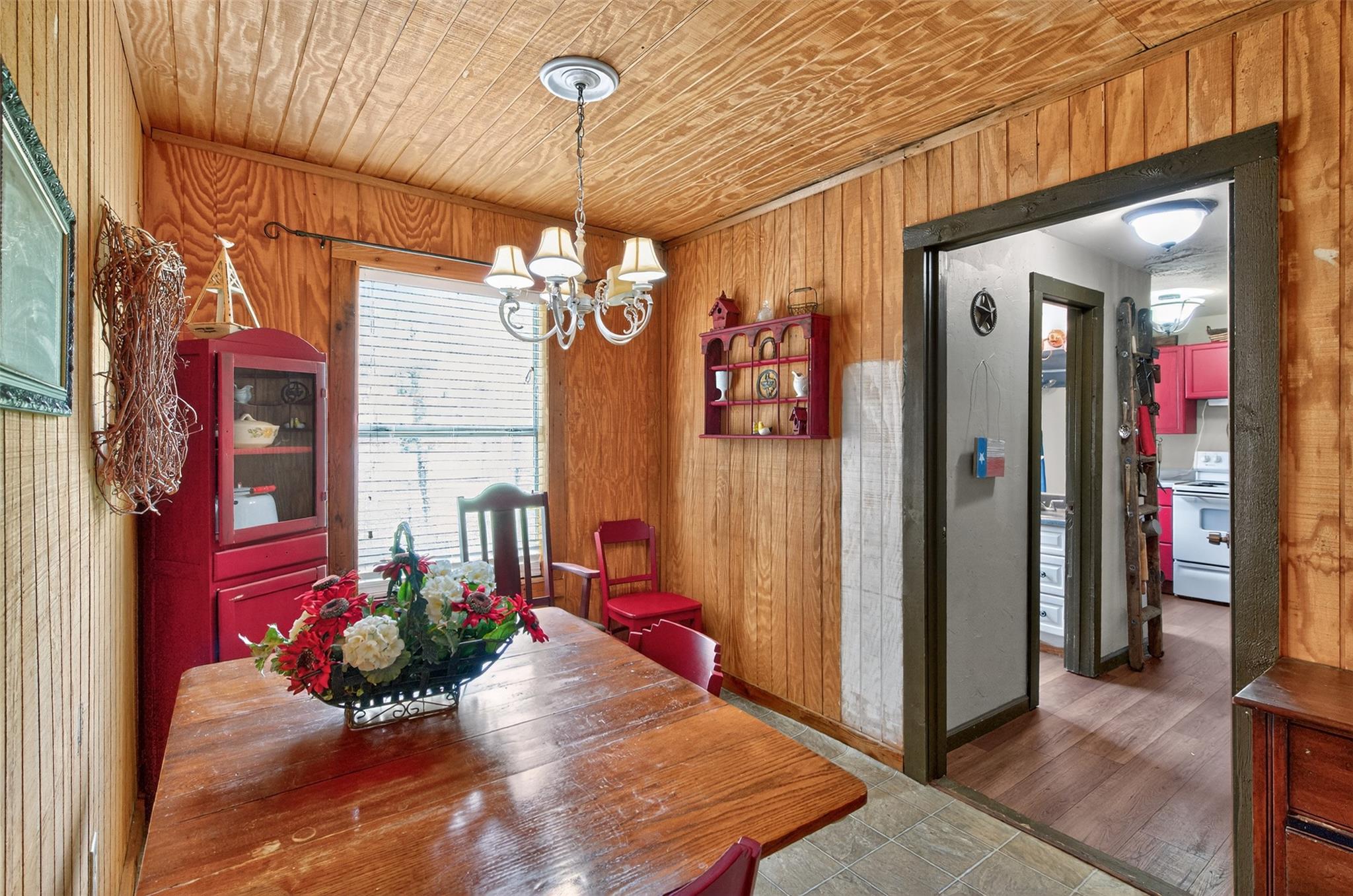 702 Birch Hollow Dr, Somerville, TX 77879